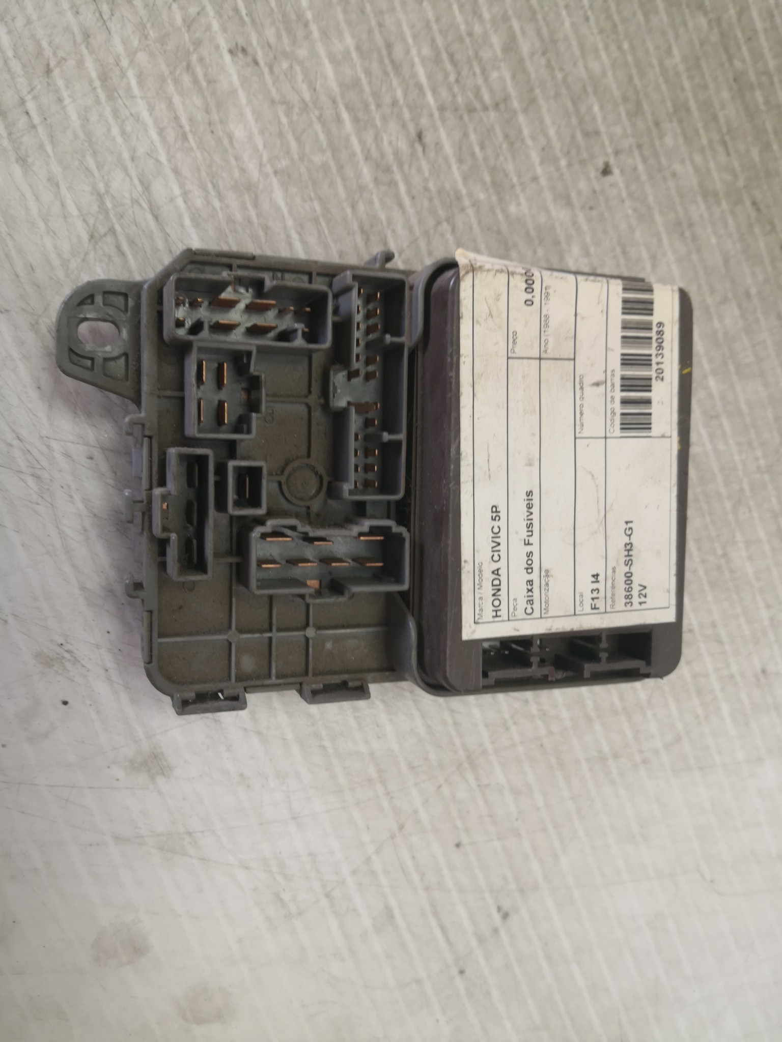 Caixa dos Fusíveis HONDA CIVIC II Shuttle (EE) | 88 - 95 Imagem-1