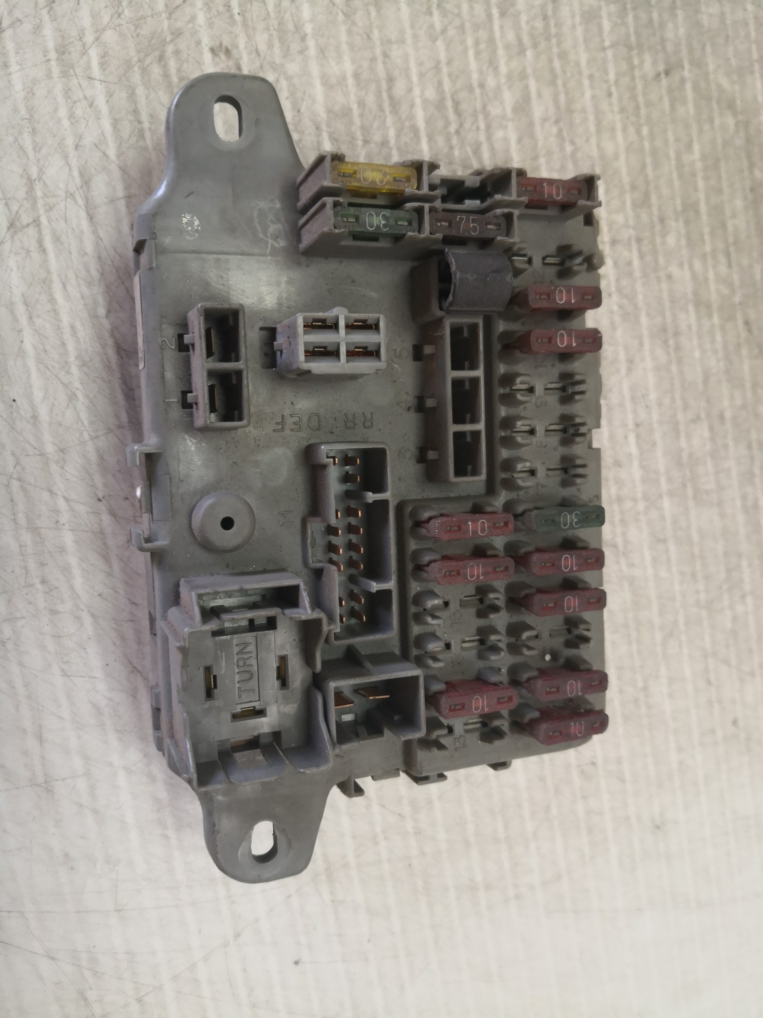 Caixa dos Fusíveis HONDA CIVIC II Shuttle (EE) | 88 - 95 Imagem-2