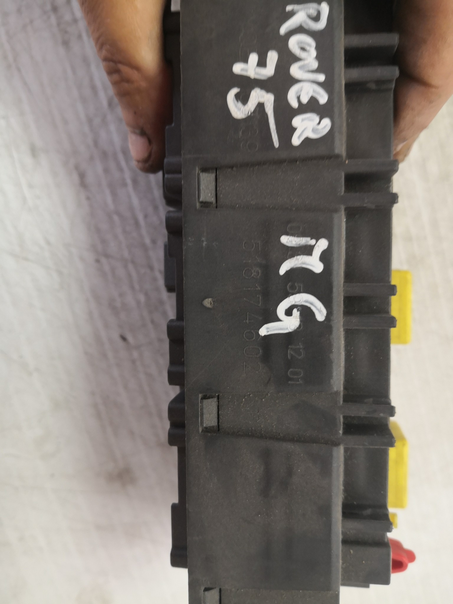 Caixa dos Fusíveis ROVER 75 (RJ) | 99 - 05 Imagem-2