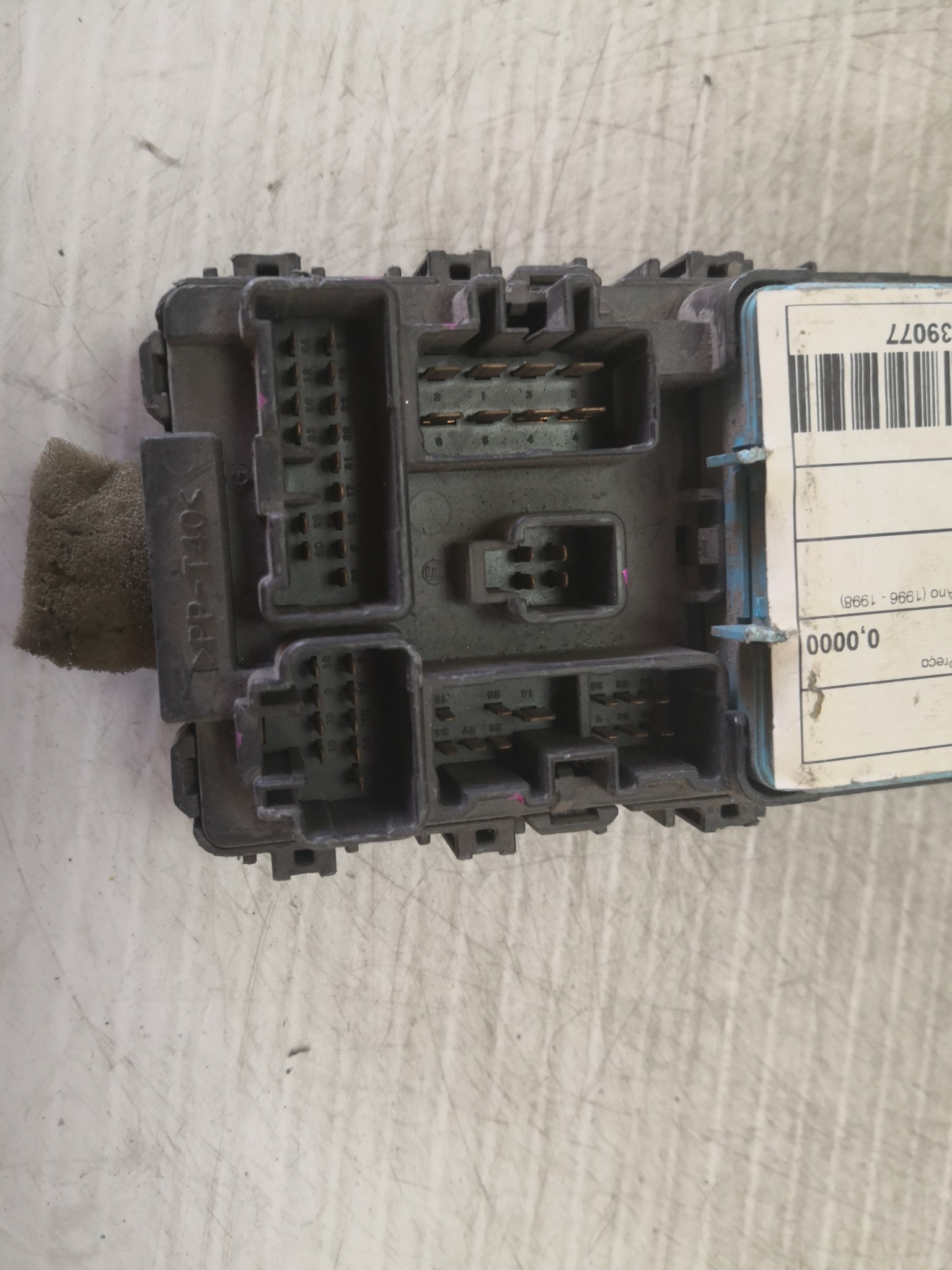 Caixa dos Fusíveis MITSUBISHI LANCER VI (CJ_, CP_) | 95 - 03 Imagem-1