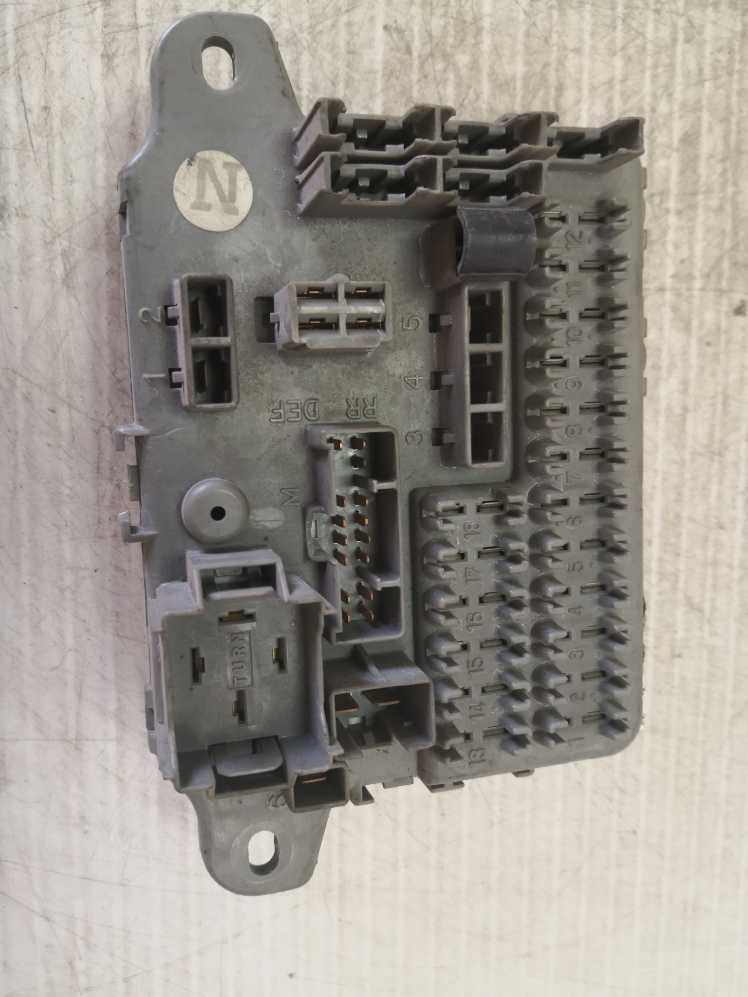 Caixa dos Fusíveis HONDA CONCERTO (HW, MA) | 89 - 96 Imagem-2