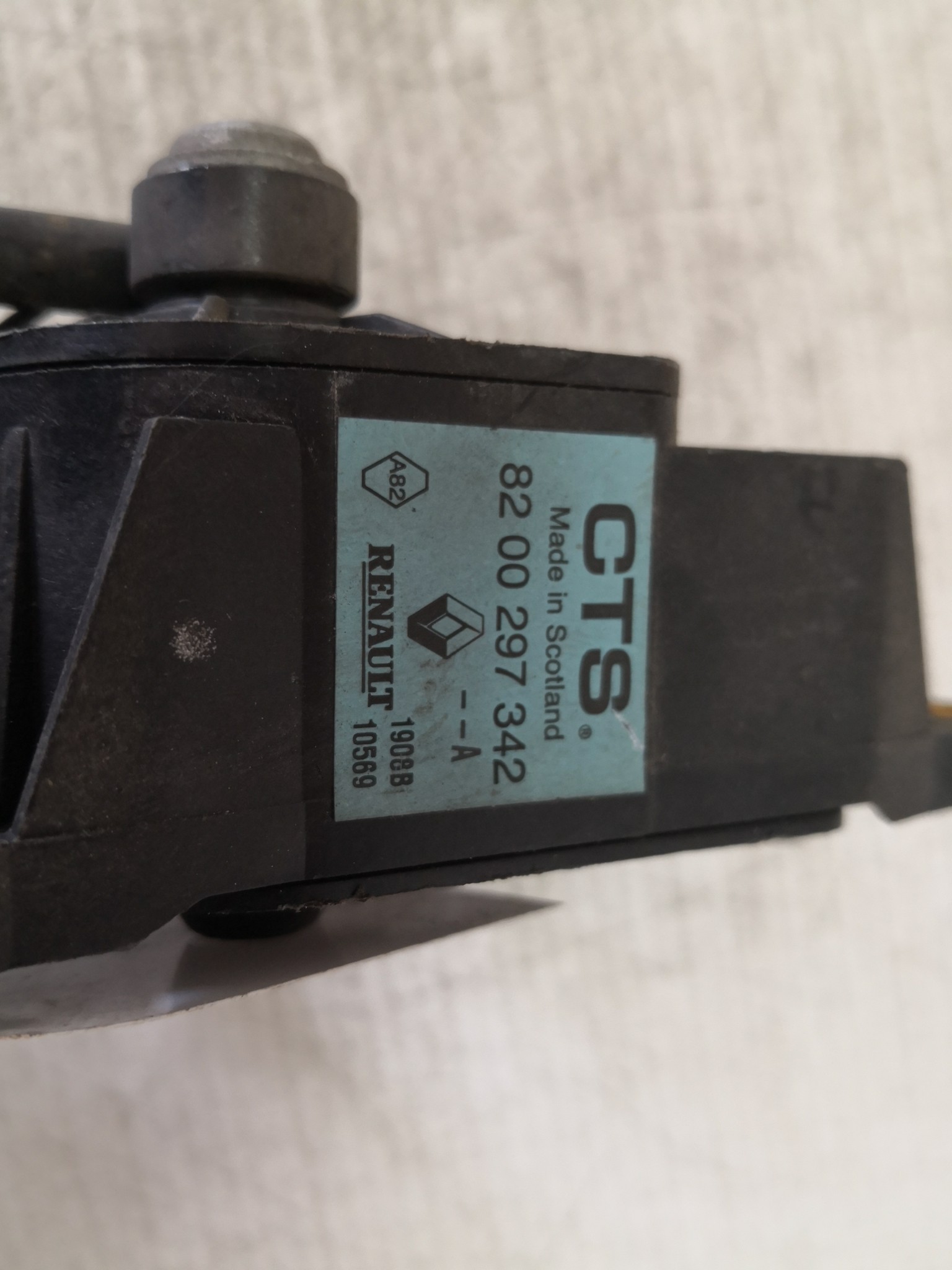 Pedal Potenciometro Acelerador RENAULT CLIO III (BR0/1, CR0/1) | 05 -  Imagem-1