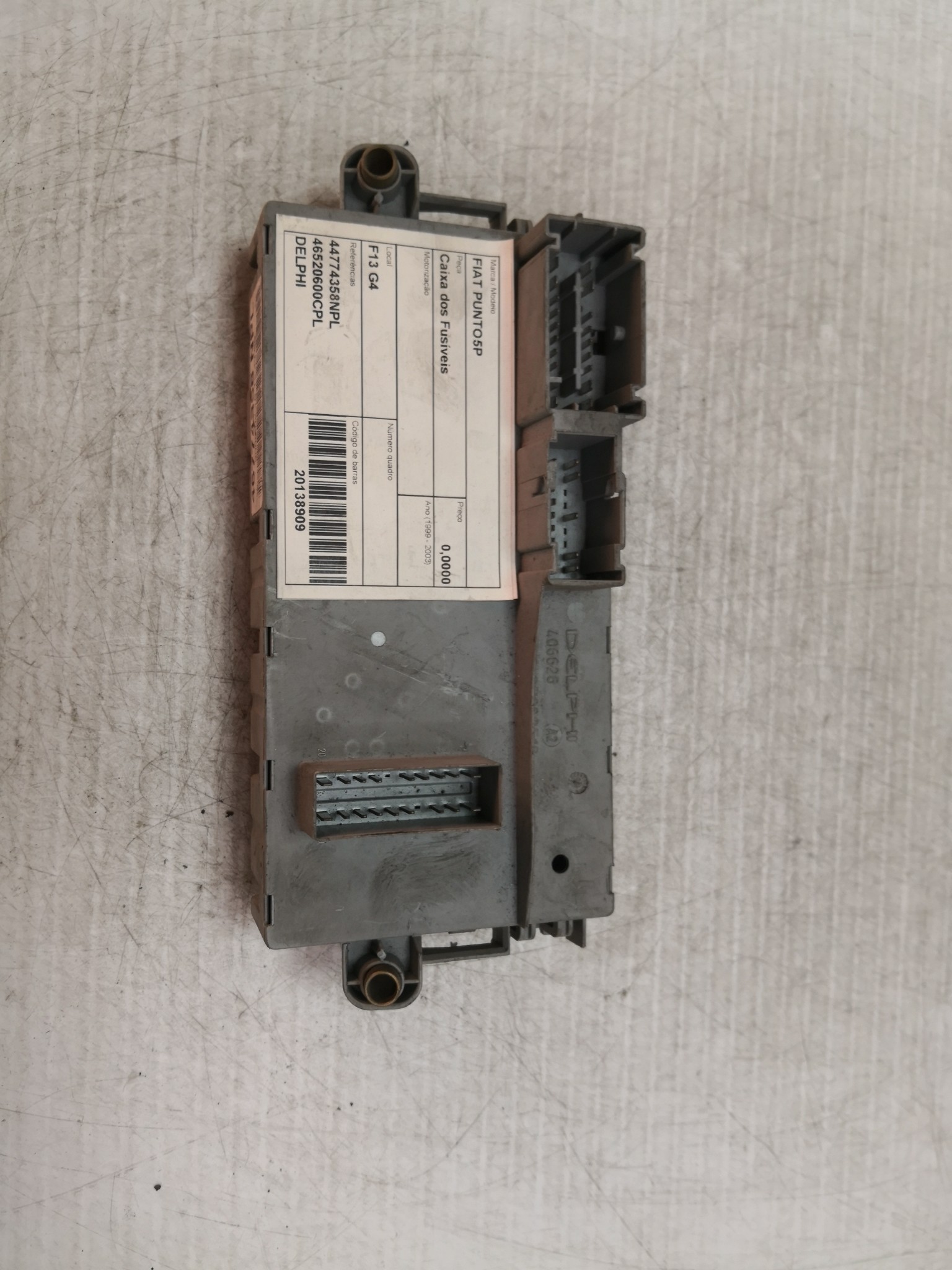 Caixa dos Fusíveis FIAT - ID S_28908