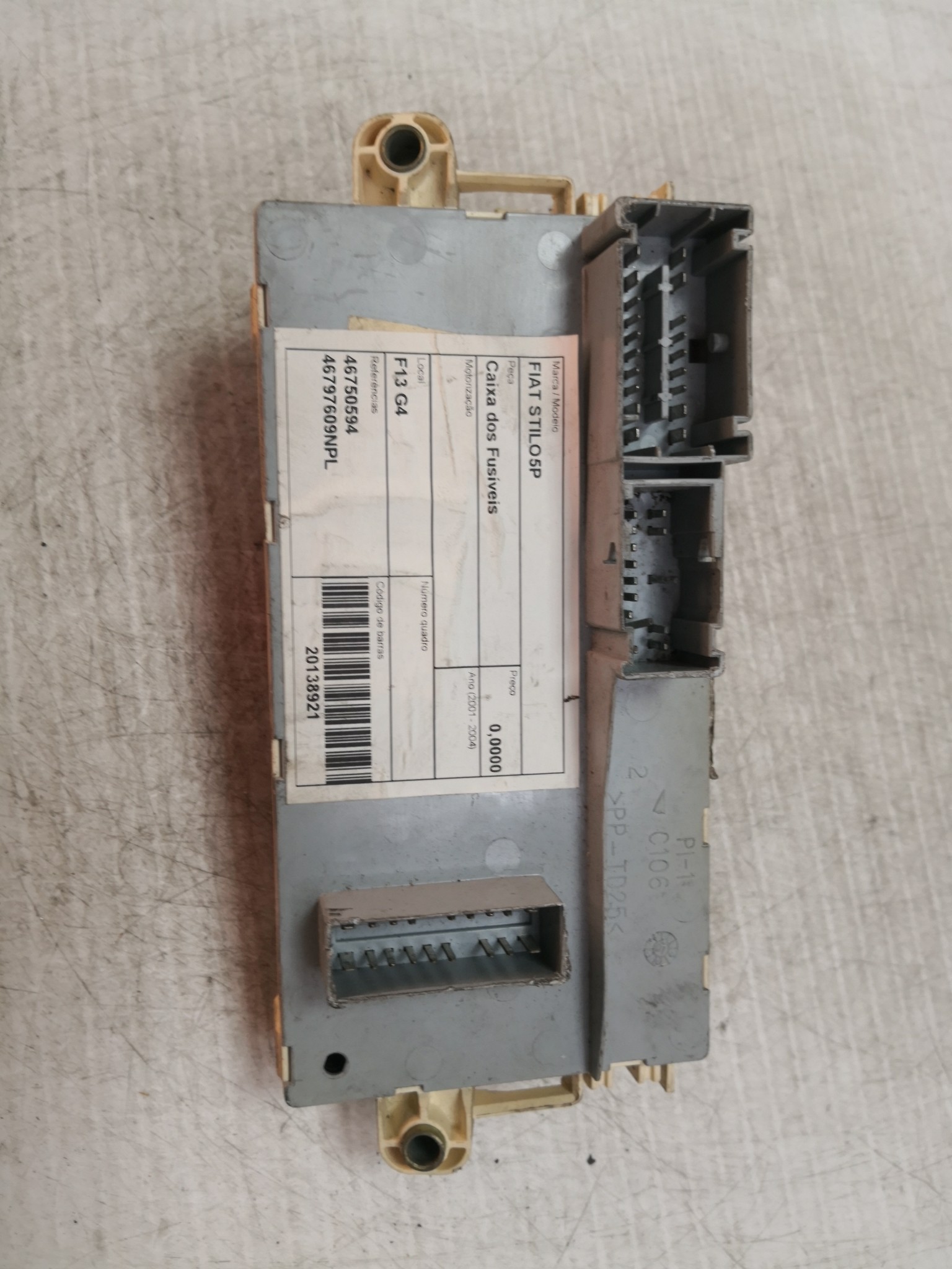 Caixa dos Fusíveis FIAT - ID S_28920