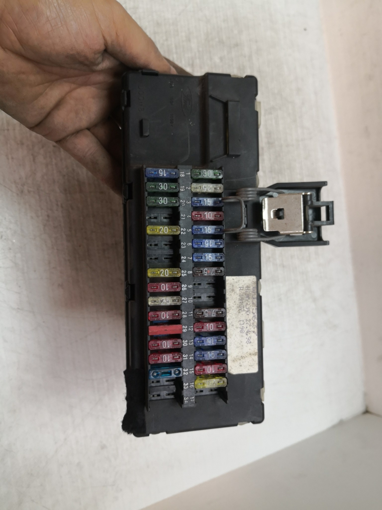 Caixa dos Fusíveis FORD ESCORT VI (GAL, AAL, ABL) | 95 - 02 Imagem-2