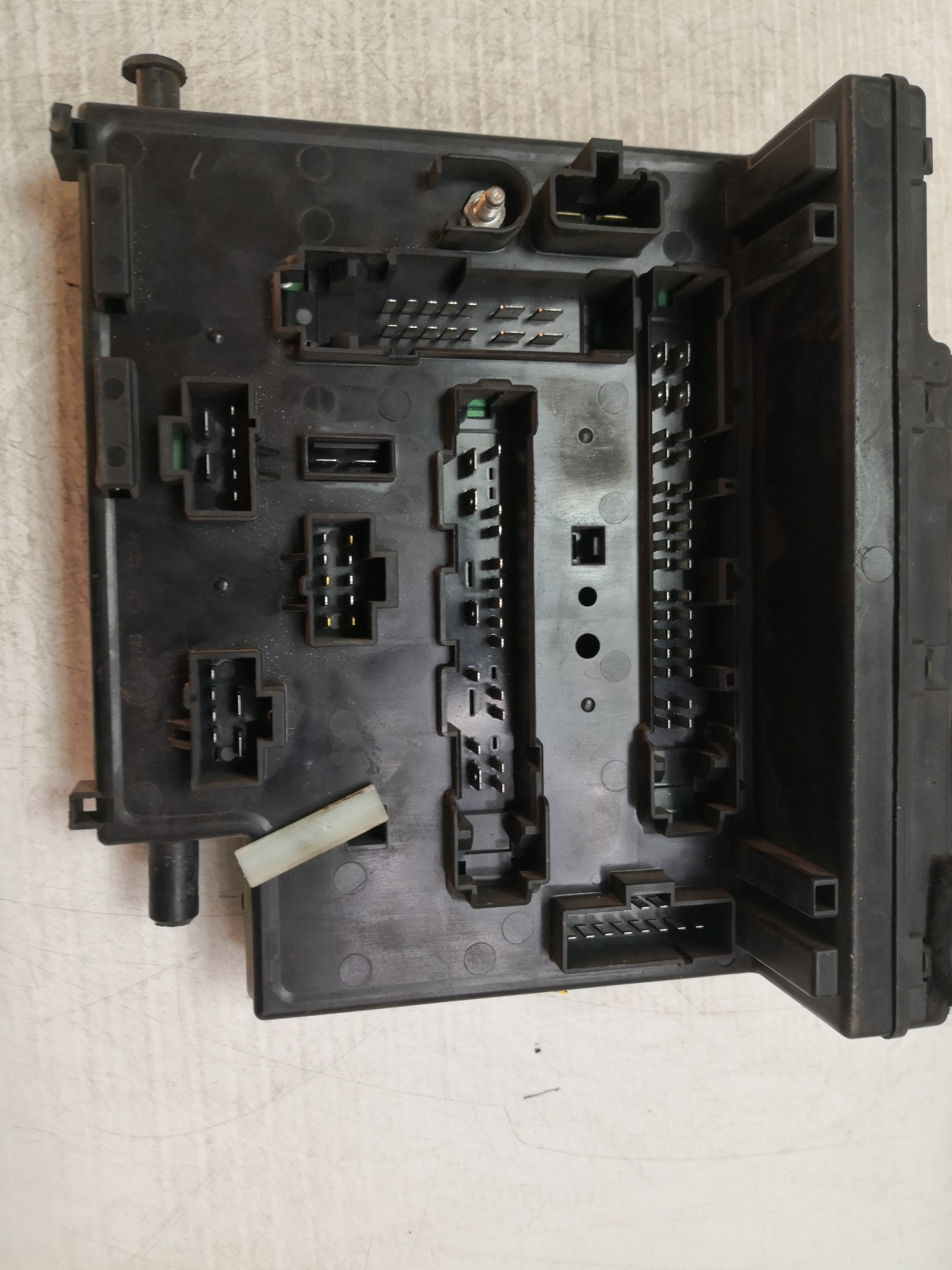 Caixa dos Fusíveis FORD ESCORT VI (GAL, AAL, ABL) | 95 - 02 Imagem-3