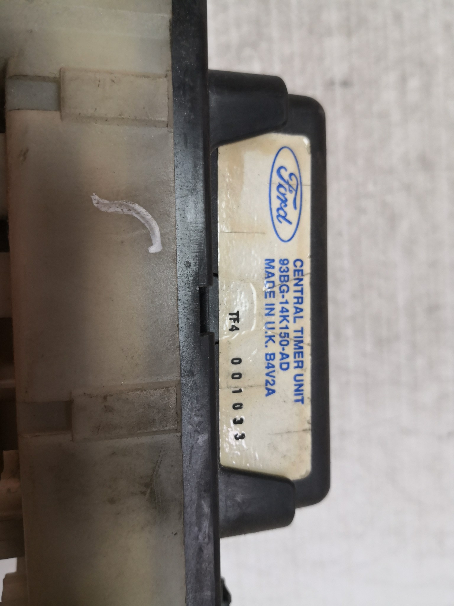 Caixa dos Fusíveis FORD MONDEO II (BAP) | 96 - 00 Imagem-4