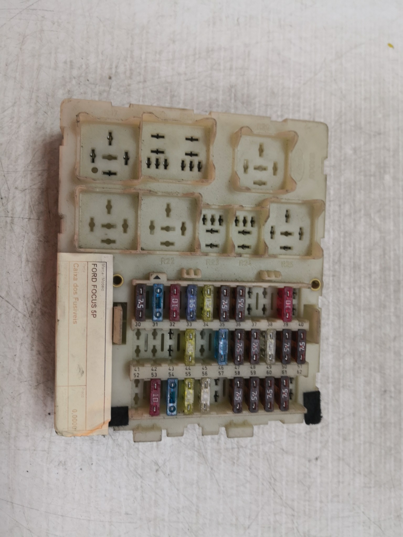 Caixa dos Fusíveis FORD - ID S_28975