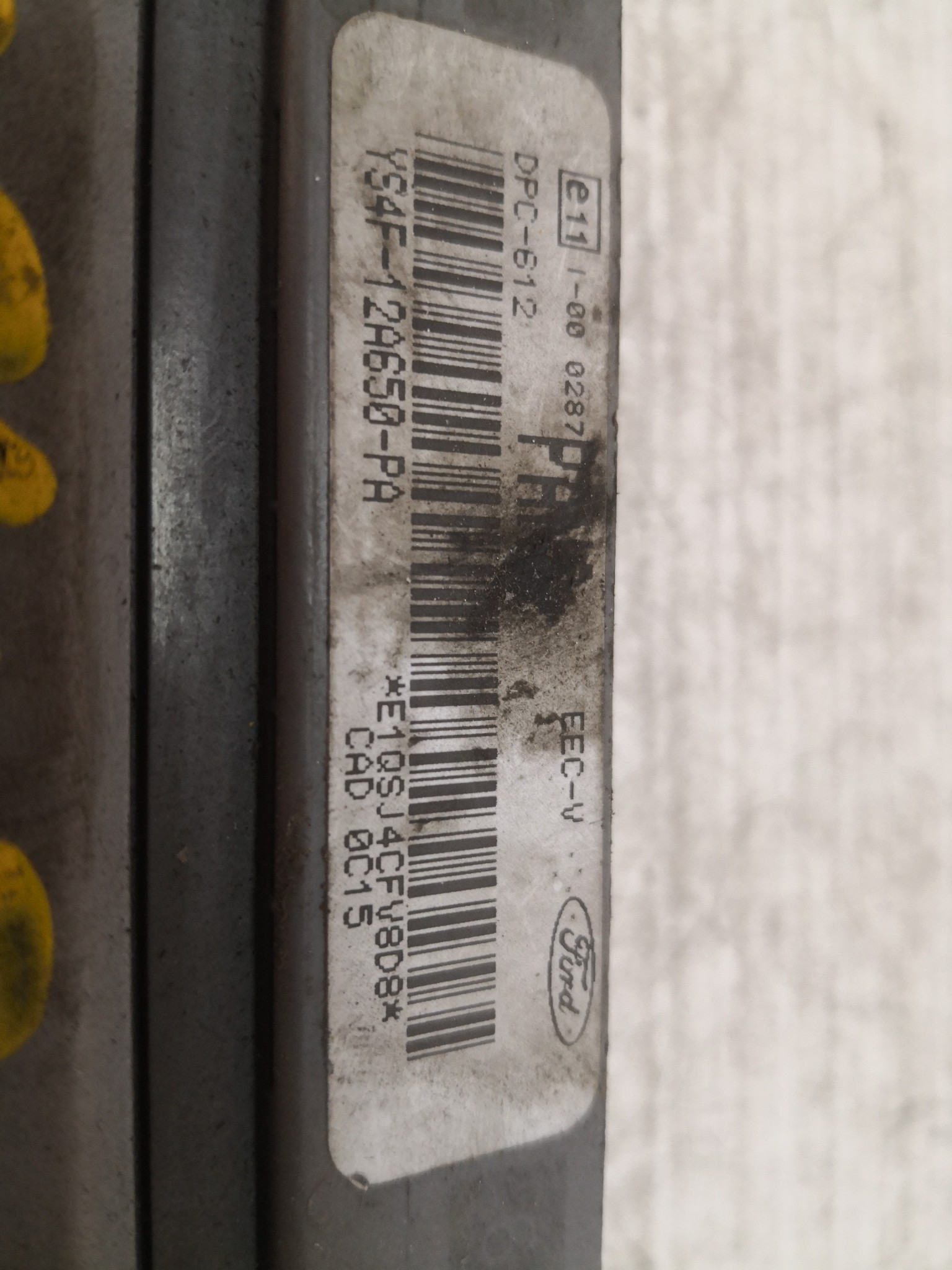 Centralina do Motor FORD FOCUS três volumes (DFW) | 99 - 09 Imagem-1