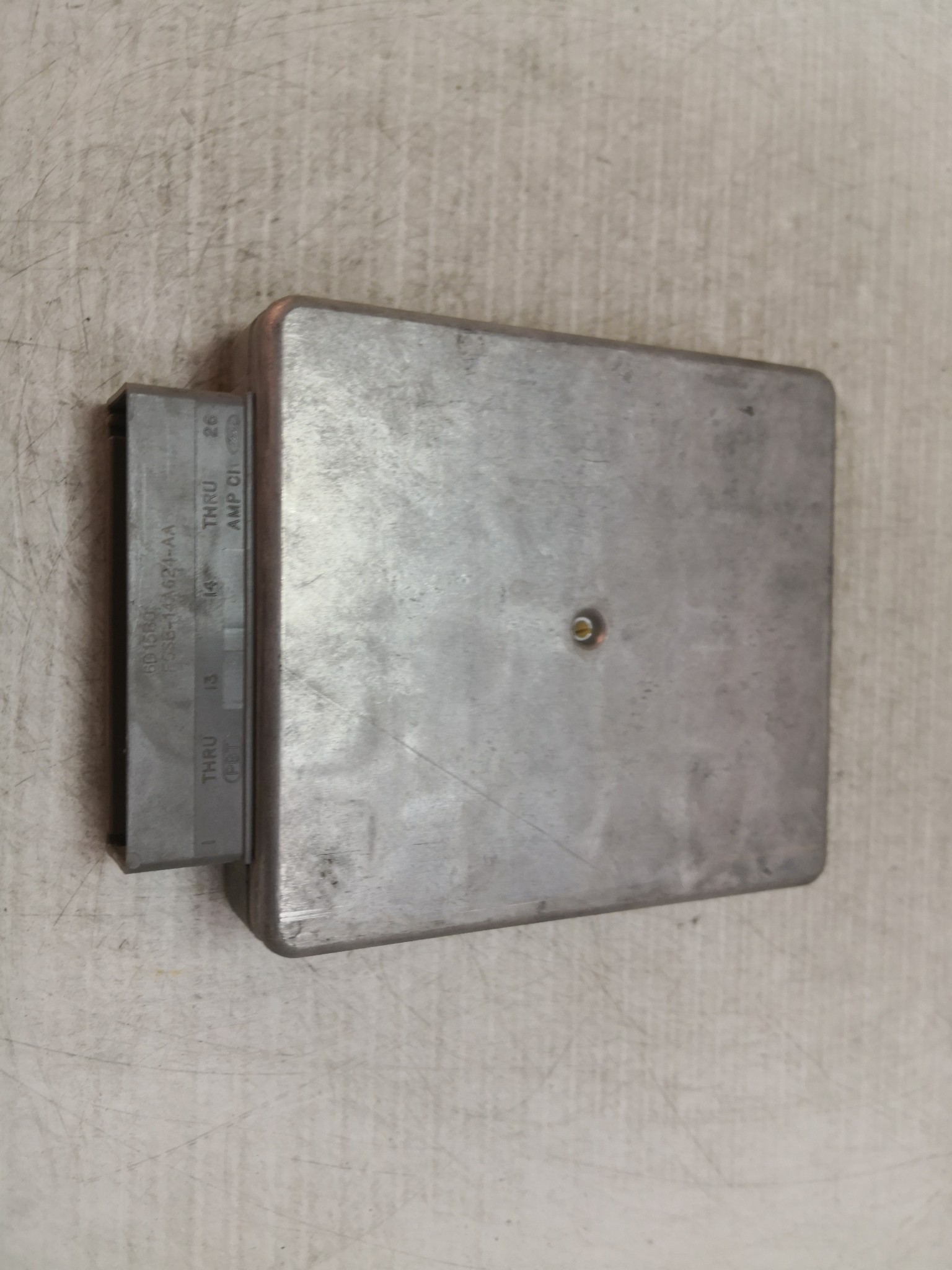 Centralina do Motor FORD FIESTA IV (JA_, JB_) | 95 - 02 Imagem-3