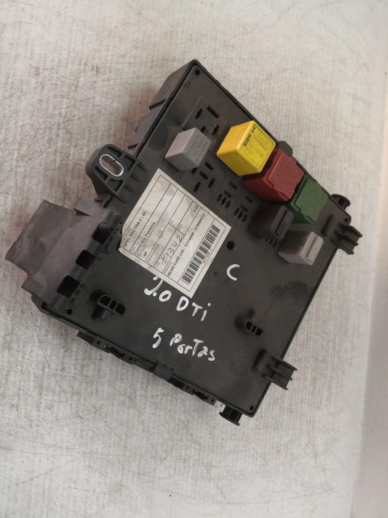 Caixa dos Fusíveis OPEL VECTRA C (Z02) | 02 - 09 Imagem-3