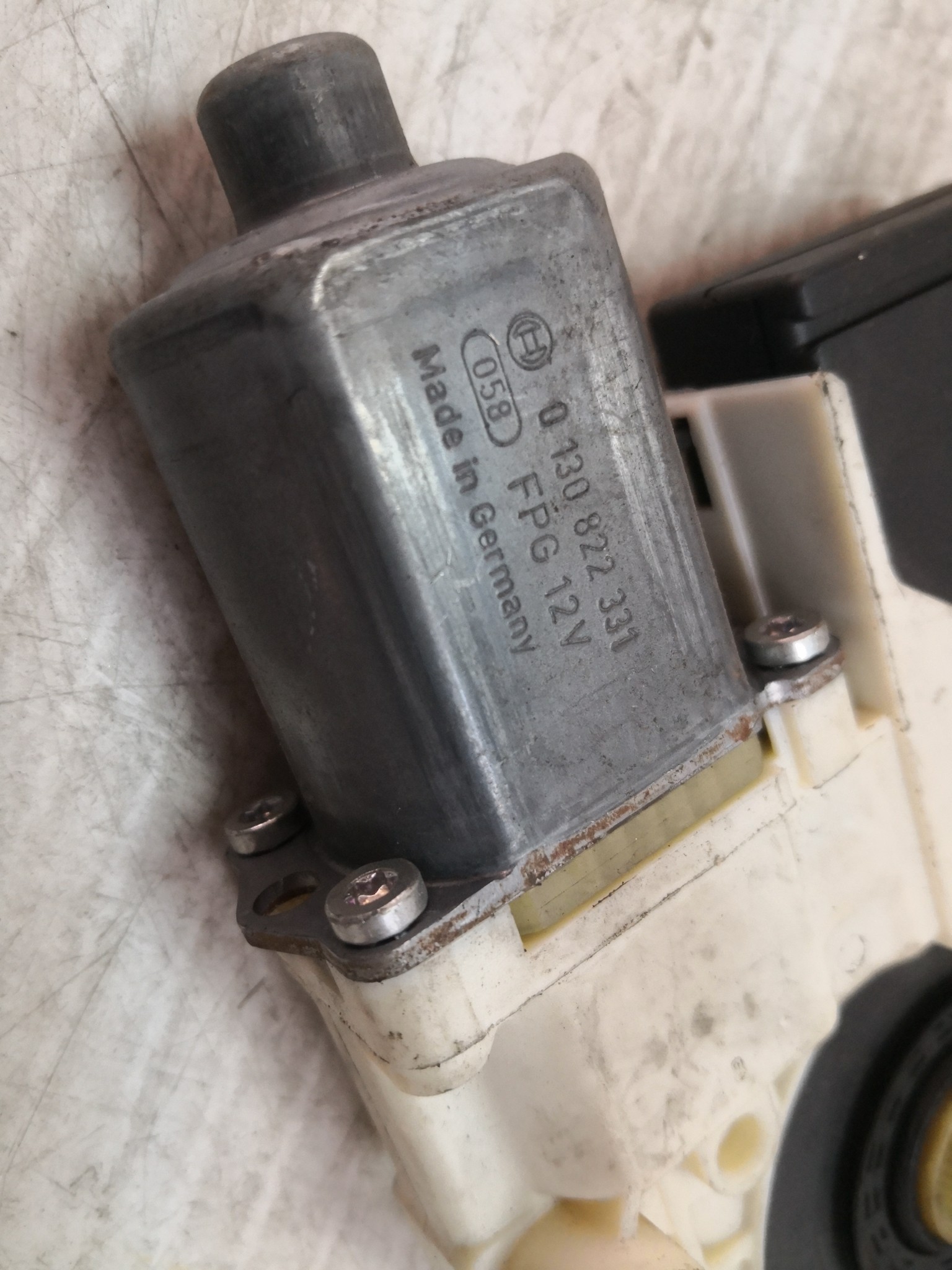 Motor elevador trás drt RENAULT MEGANE III Hatchback (BZ0/1_) | 08 -  Imagem-4