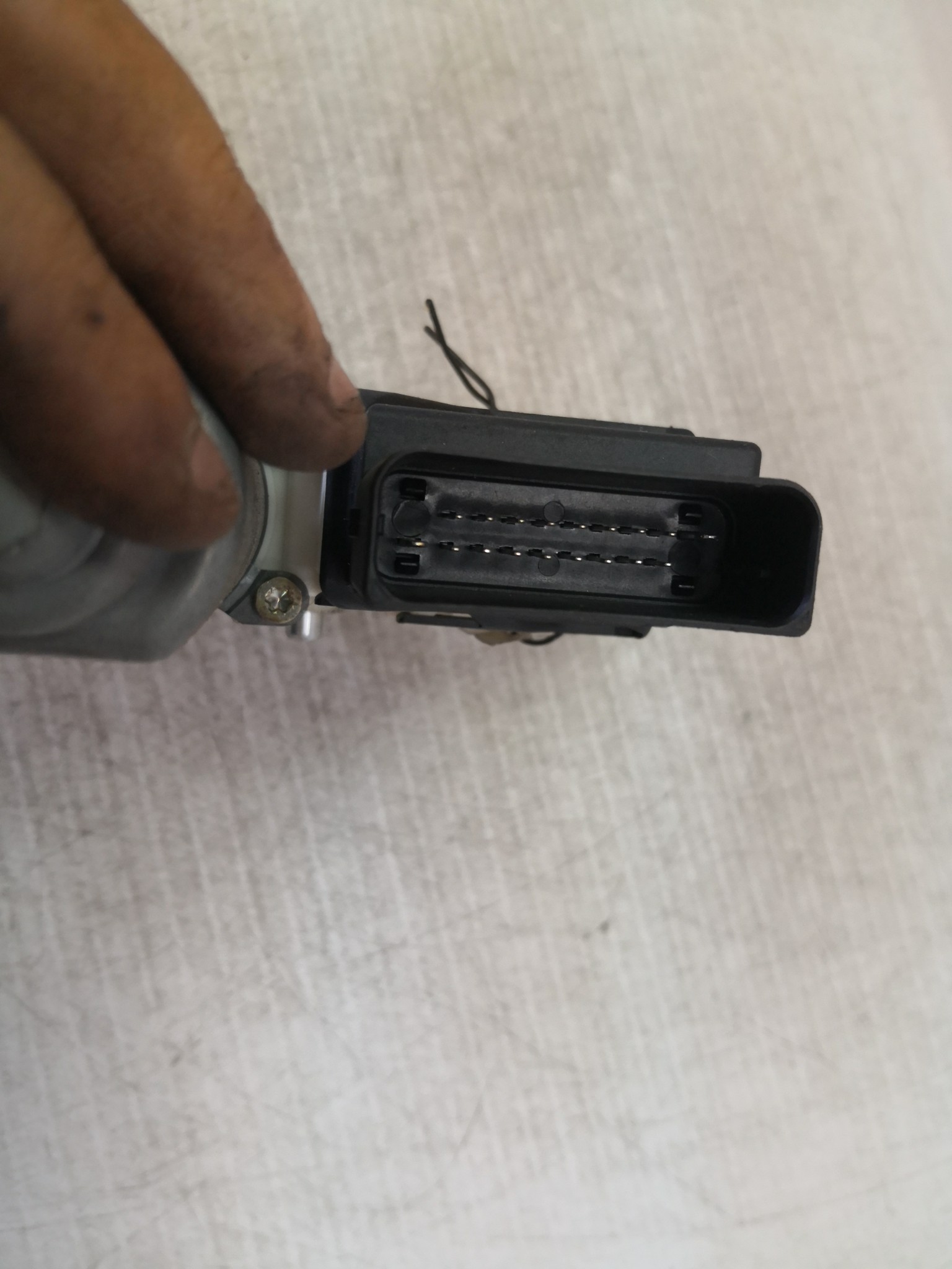 Motor elevador trás esq. VOLKSWAGEN BORA (1J2) | 98 - 13 Imagem-2