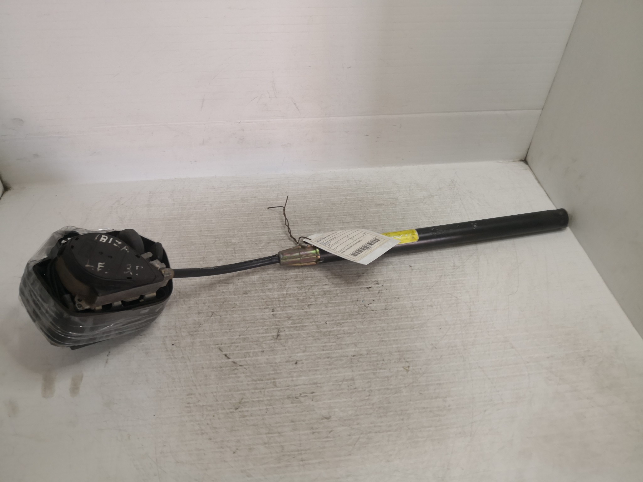 Cinto Frente Esq  SEAT IBIZA II (6K1) | 93 - 02 Imagem-1