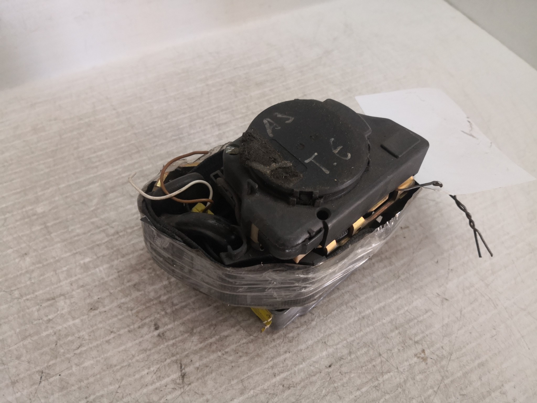 Cinto Trás Esq AUDI A3 (8L1) | 96 - 06 Imagem-2