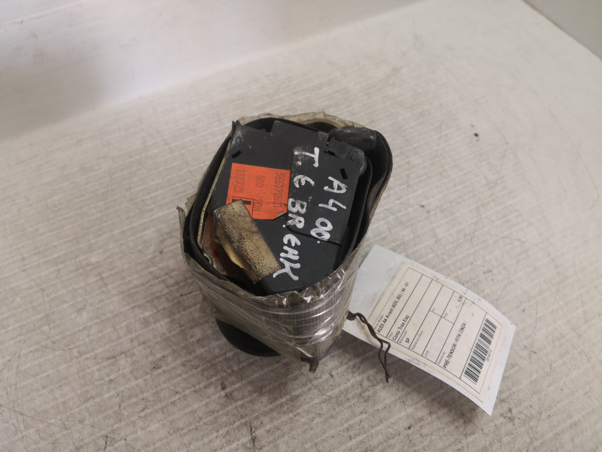 Cinto Trás Esq AUDI - ID S_53711