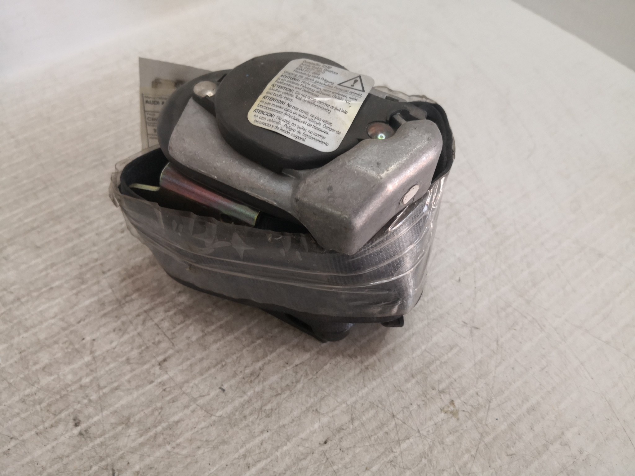 Cinto Trás Esq AUDI A3 (8L1) | 96 - 06 Imagem-3