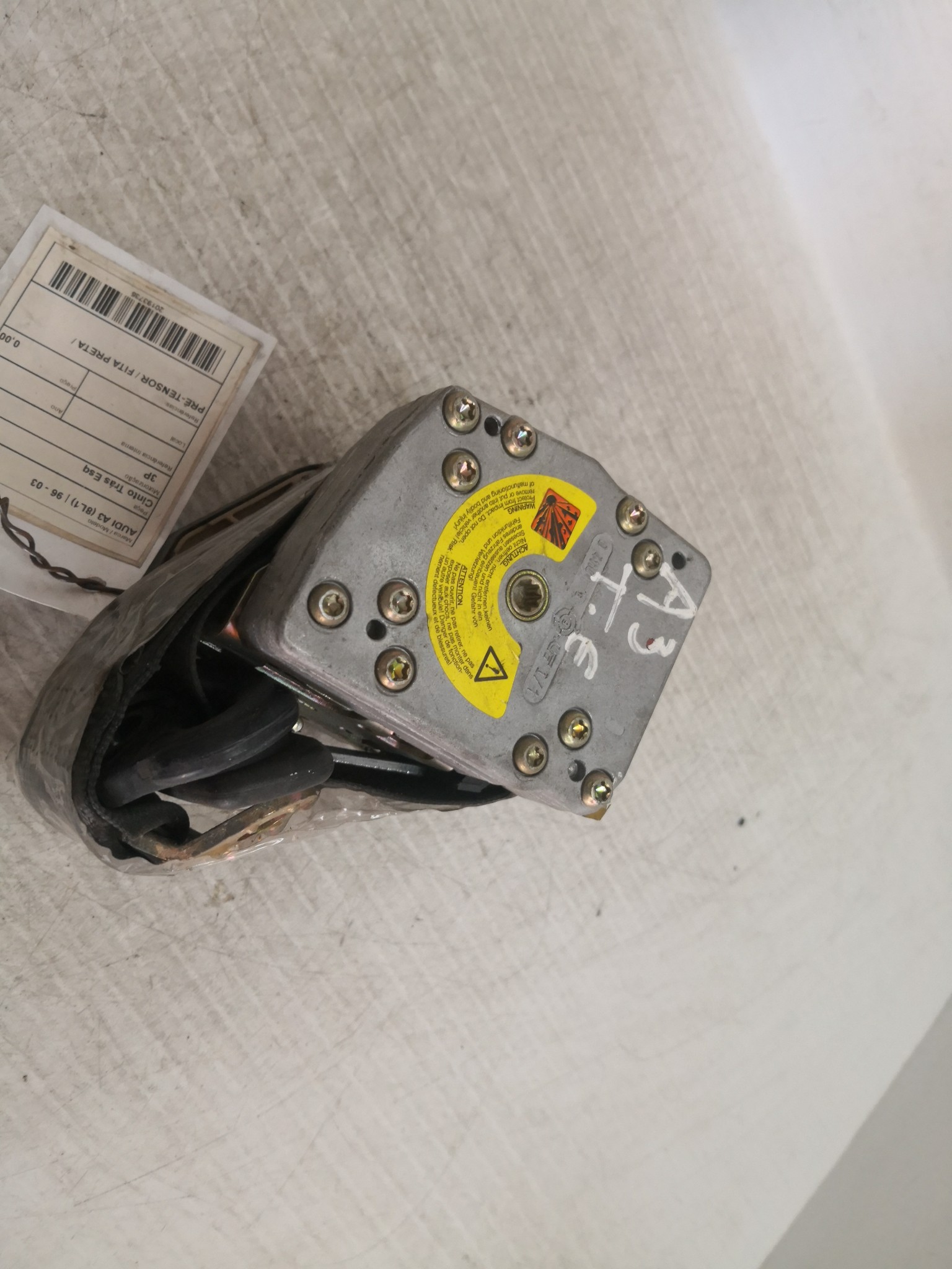 Cinto Trás Esq AUDI A3 (8L1) | 96 - 06 Imagem-2