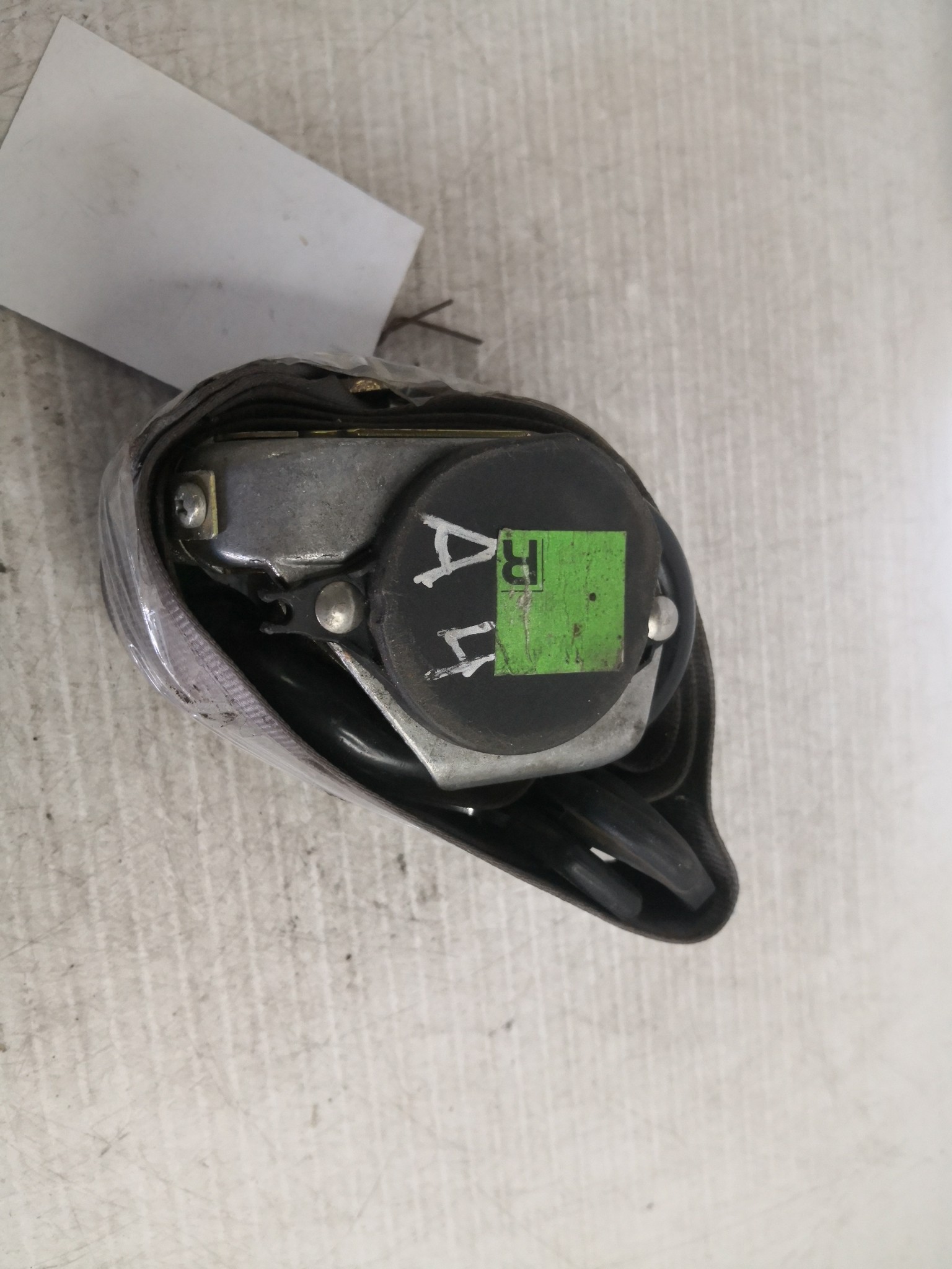 Cinto Frente Dto AUDI A4 Avant (8D5, B5) | 94 - 02 Imagem-2