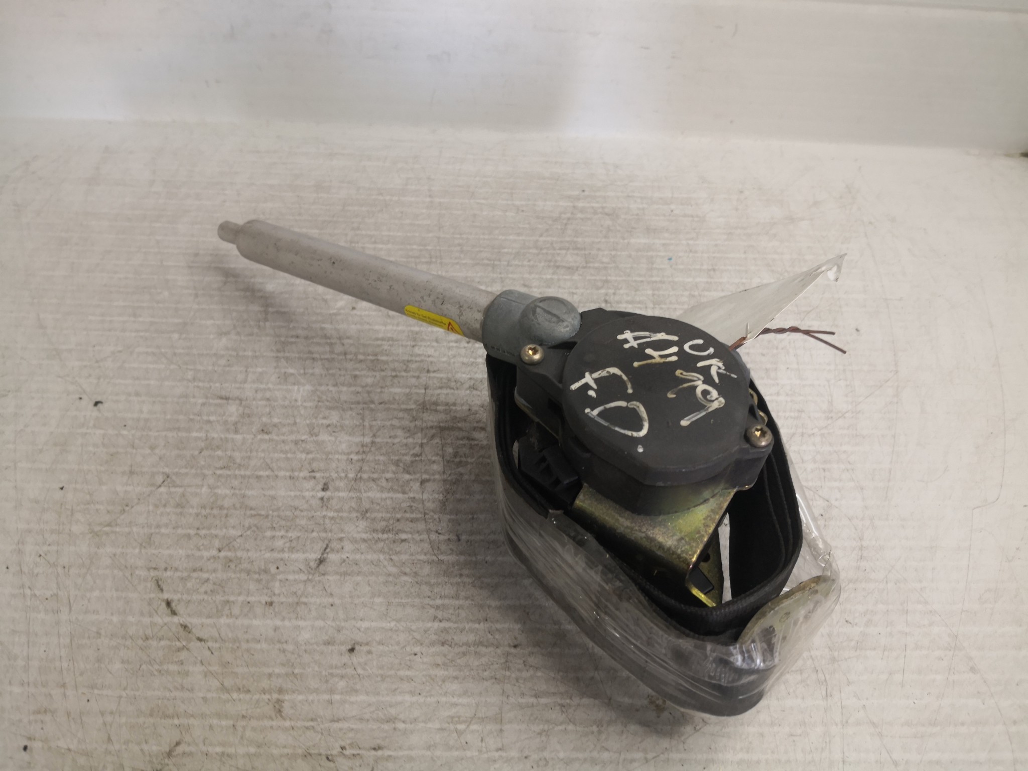 Cinto Frente Dto AUDI - ID S_53790