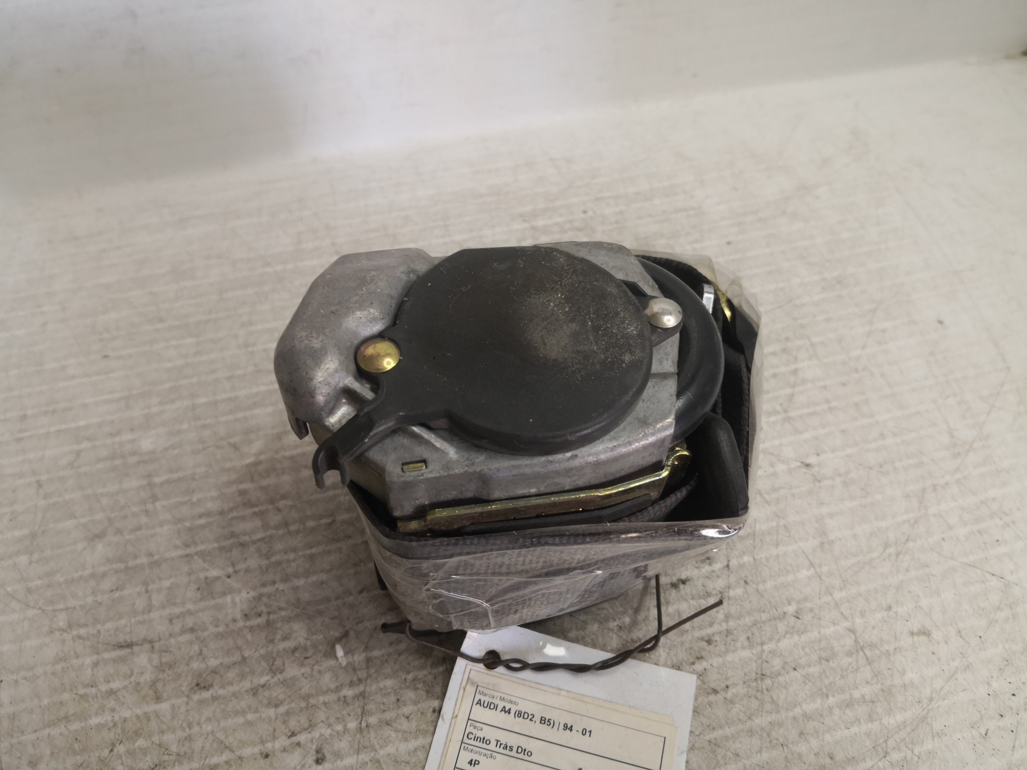 Cinto Trás Dto AUDI - ID S_53739