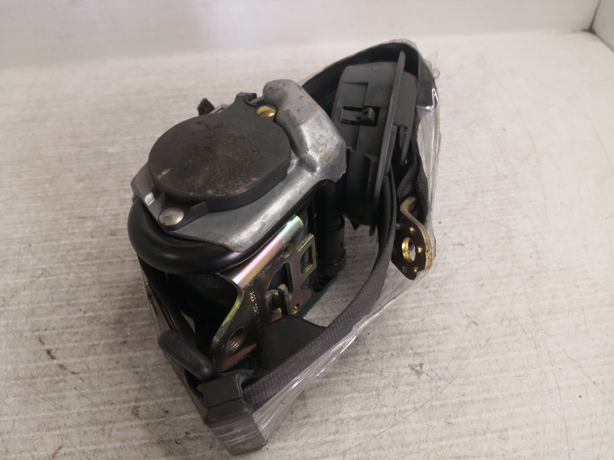 Cinto Trás Dto AUDI A4 (8D2, B5) | 94 - 01 Imagem-3