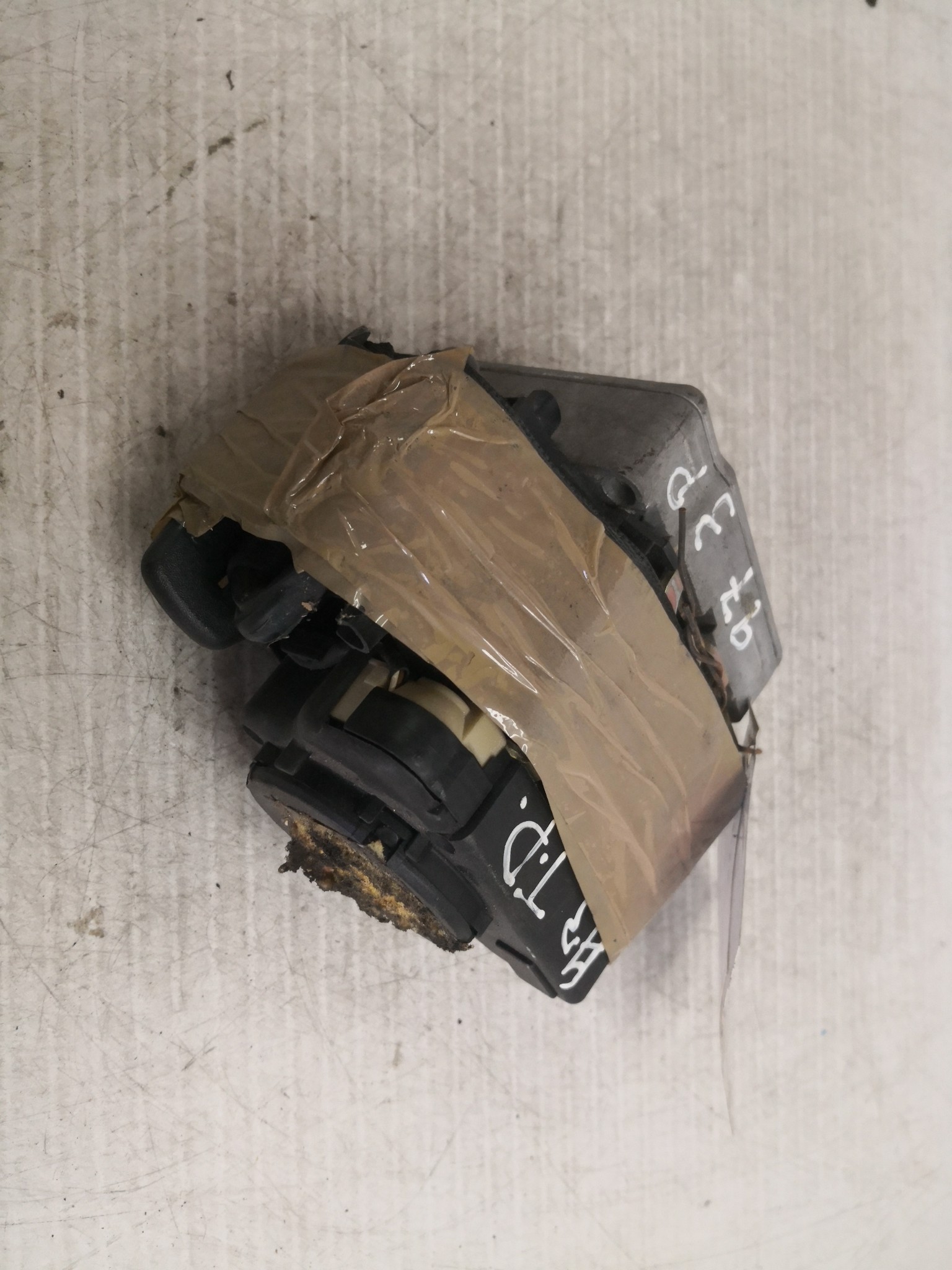 Cinto Trás Dto AUDI A3 (8L1) | 96 - 06 Imagem-2