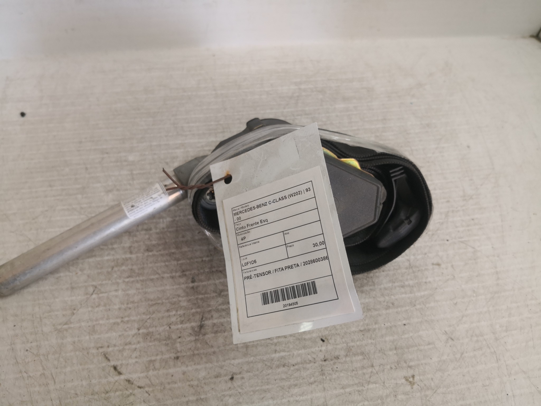 Cinto Frente Esq  MERCEDES-BENZ - ID S_54504