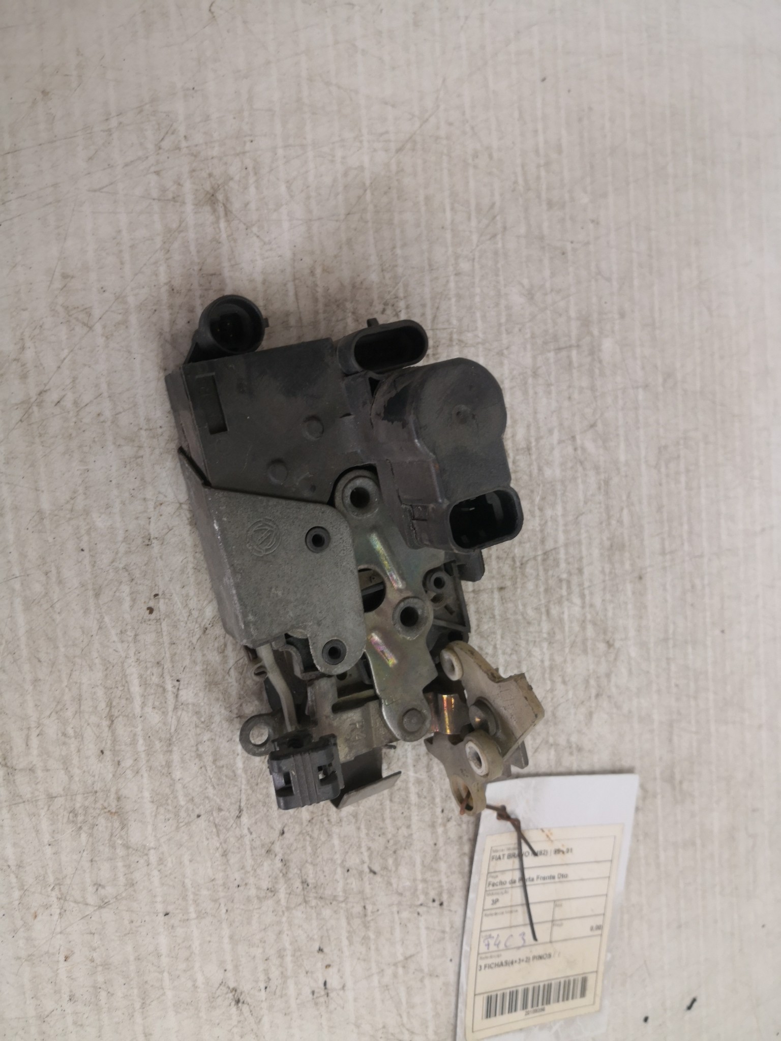 Fecho da Porta Frente Dto FIAT BRAVO I (182_) | 95 - 01 Imagem-3