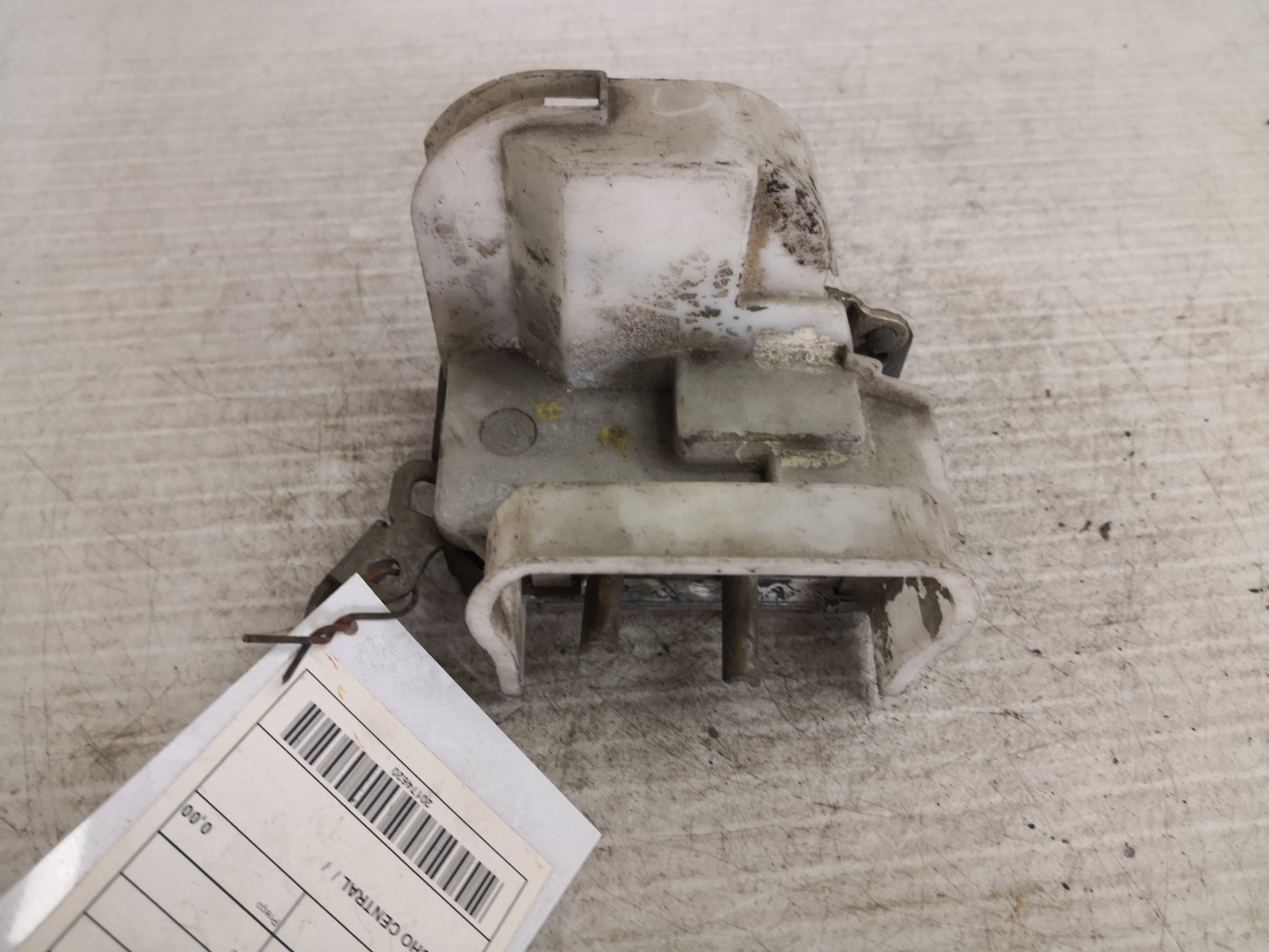 Fecho da Porta Frente Dto FIAT - ID S_34619