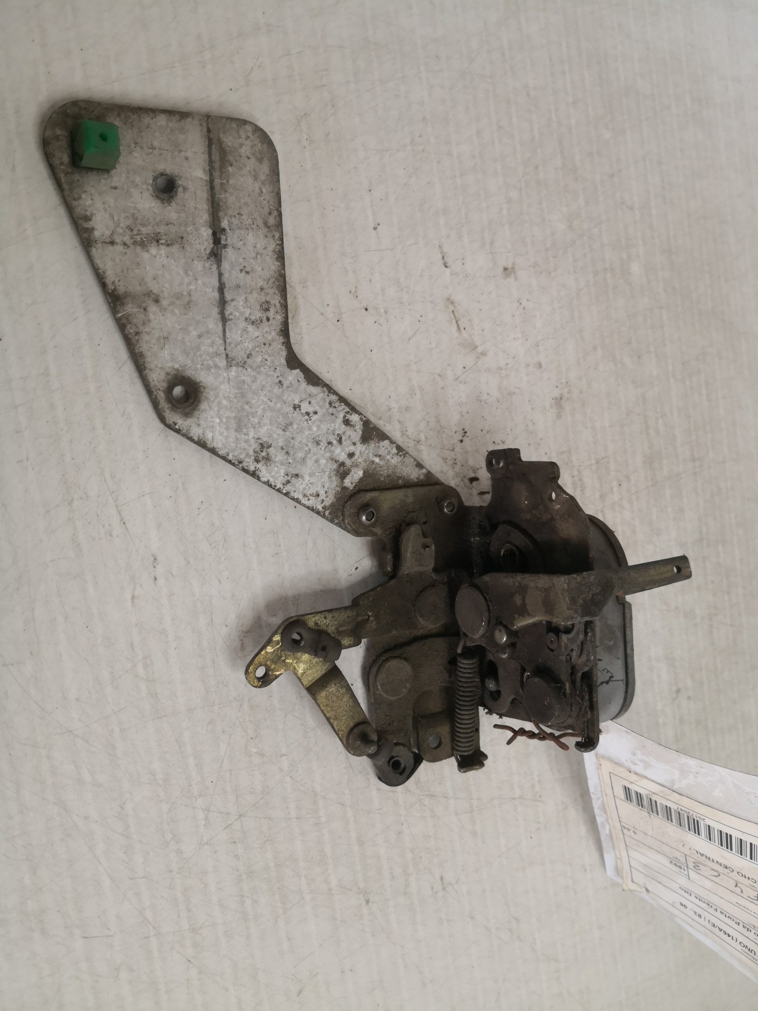 Fecho da Porta Frente Dto FIAT UNO (146_) | 83 - 06 Imagem-2