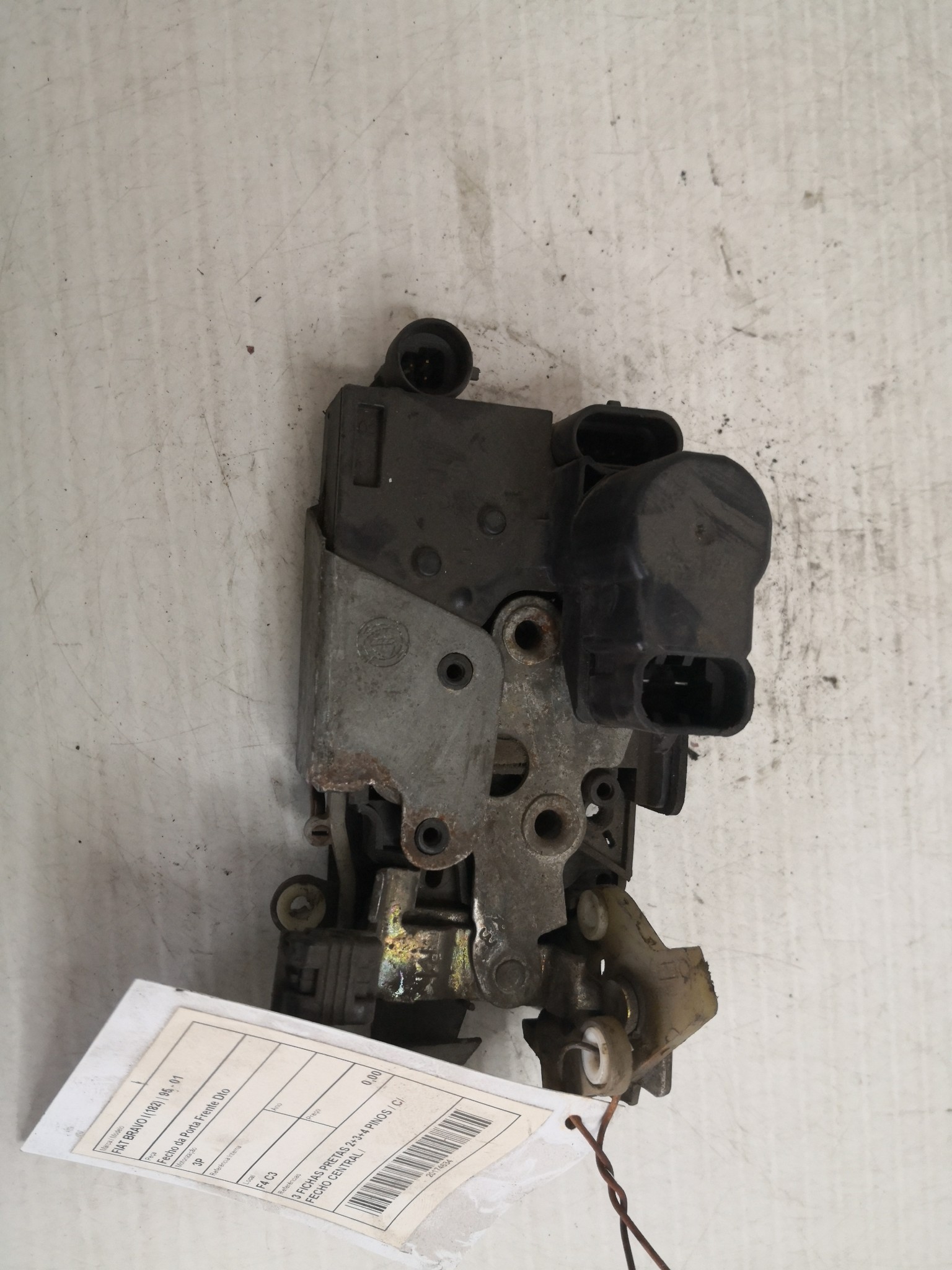 Fecho da Porta Frente Dto FIAT BRAVO I (182_) | 95 - 01 Imagem-2