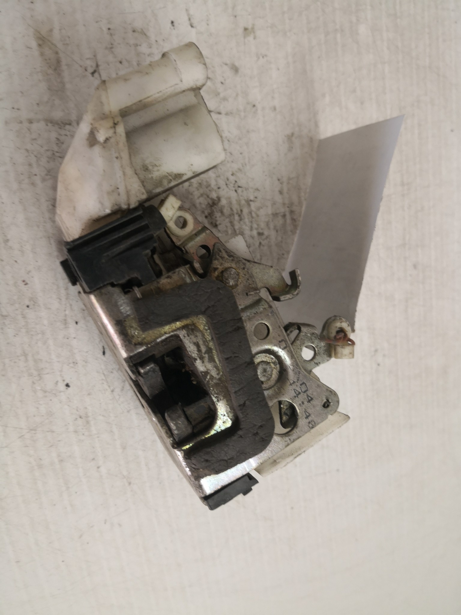 Fecho da Porta Frente Dto FIAT - ID S_34603