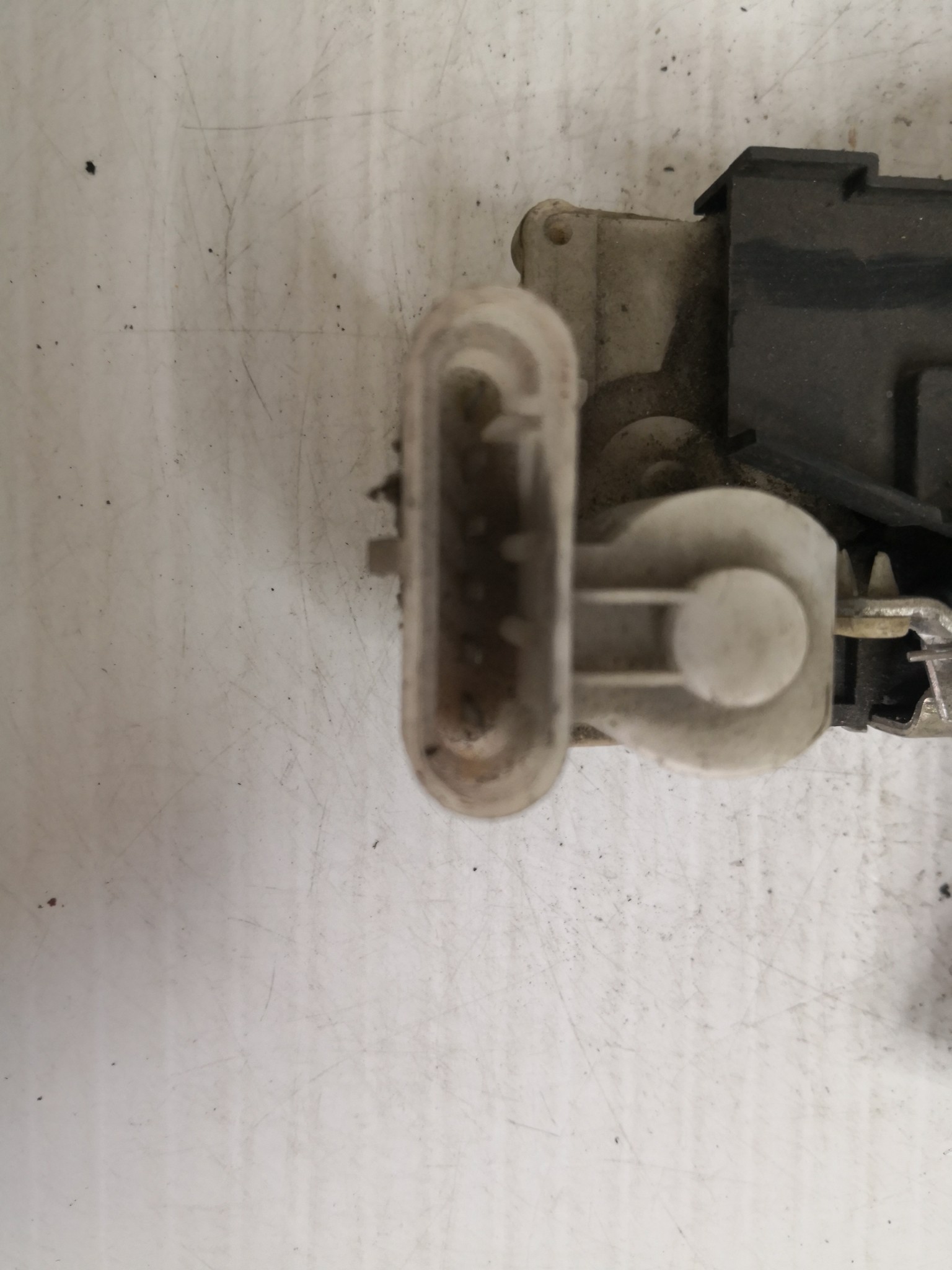 Fecho da Porta Frente Dto FIAT PUNTO (188_) | 99 - 12 Imagem-1