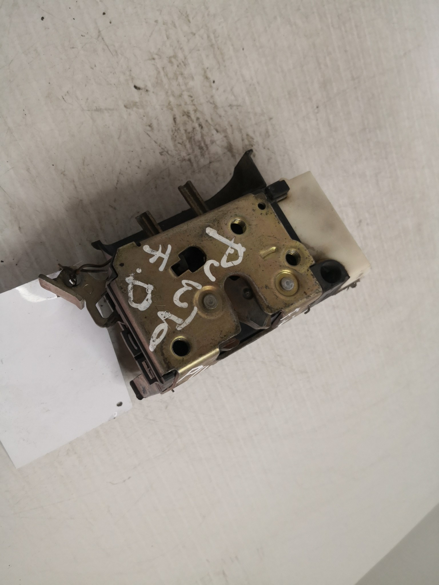 Fecho da Porta Frente Dto FIAT PUNTO (176_) | 93 - 99 Imagem-3