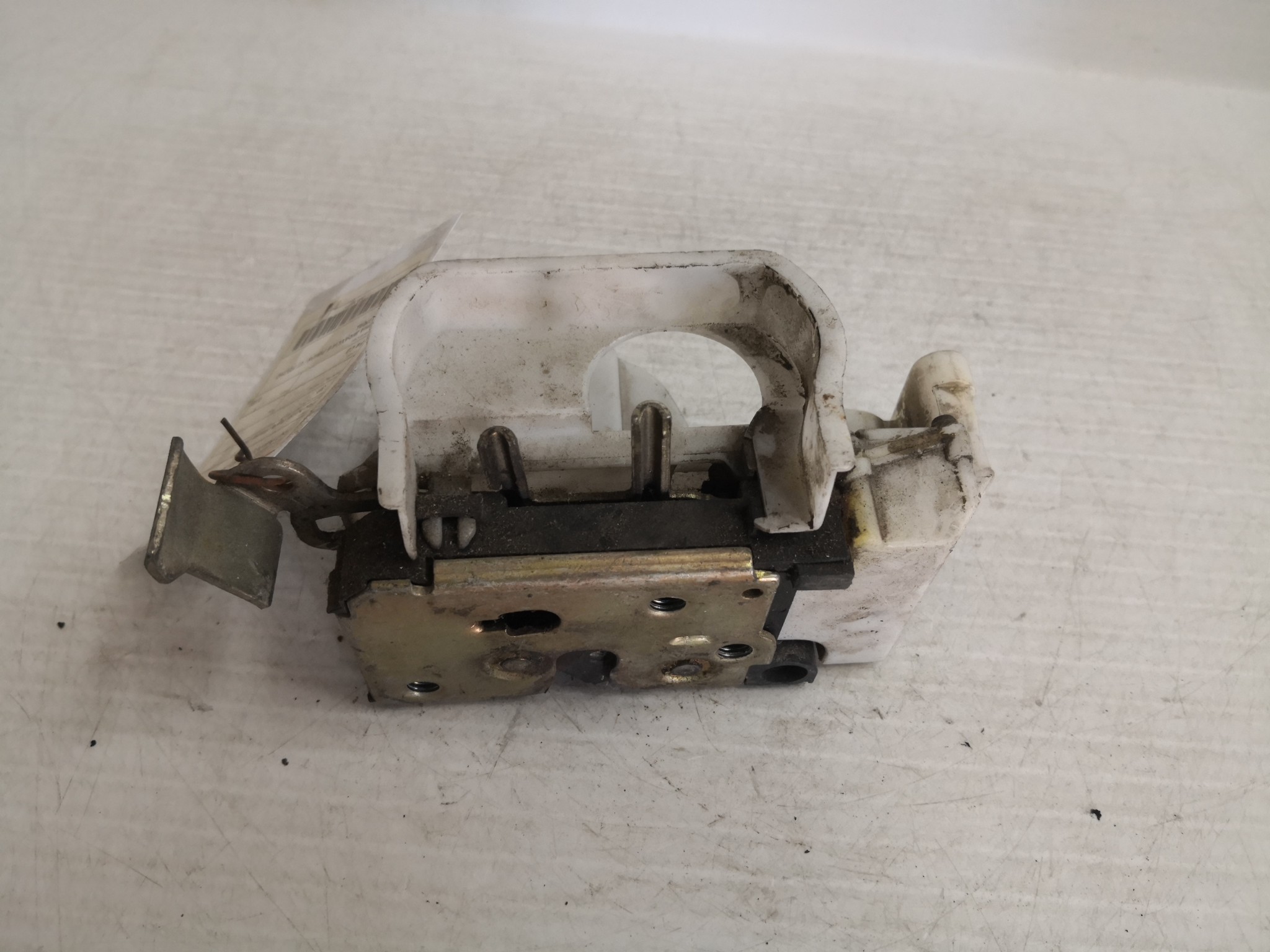 Fecho da Porta Frente Dto FIAT - ID S_34610