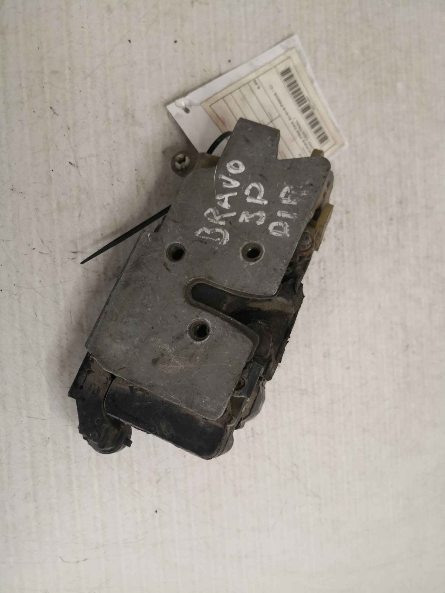 Fecho da Porta Frente Dto FIAT BRAVO I (182_) | 95 - 01 Imagem-2