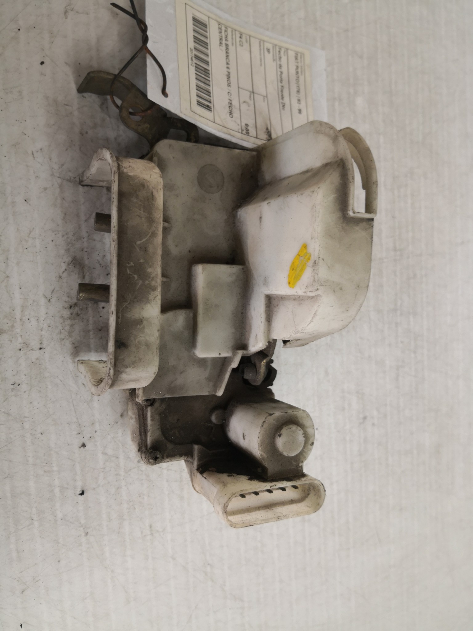 Fecho da Porta Frente Dto FIAT - ID S_34611