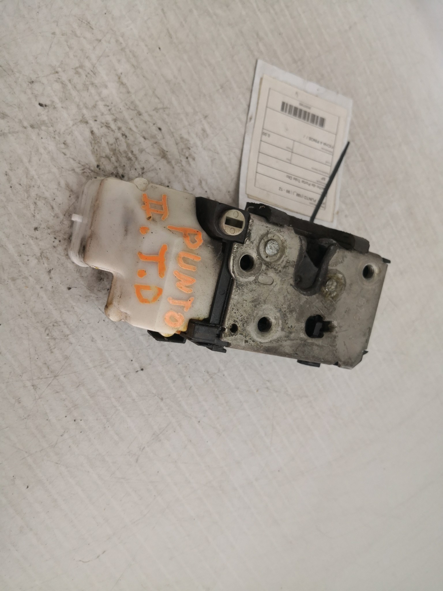 Fecho da Porta Trás Dto FIAT PUNTO (188_) | 99 - 12 Imagem-3