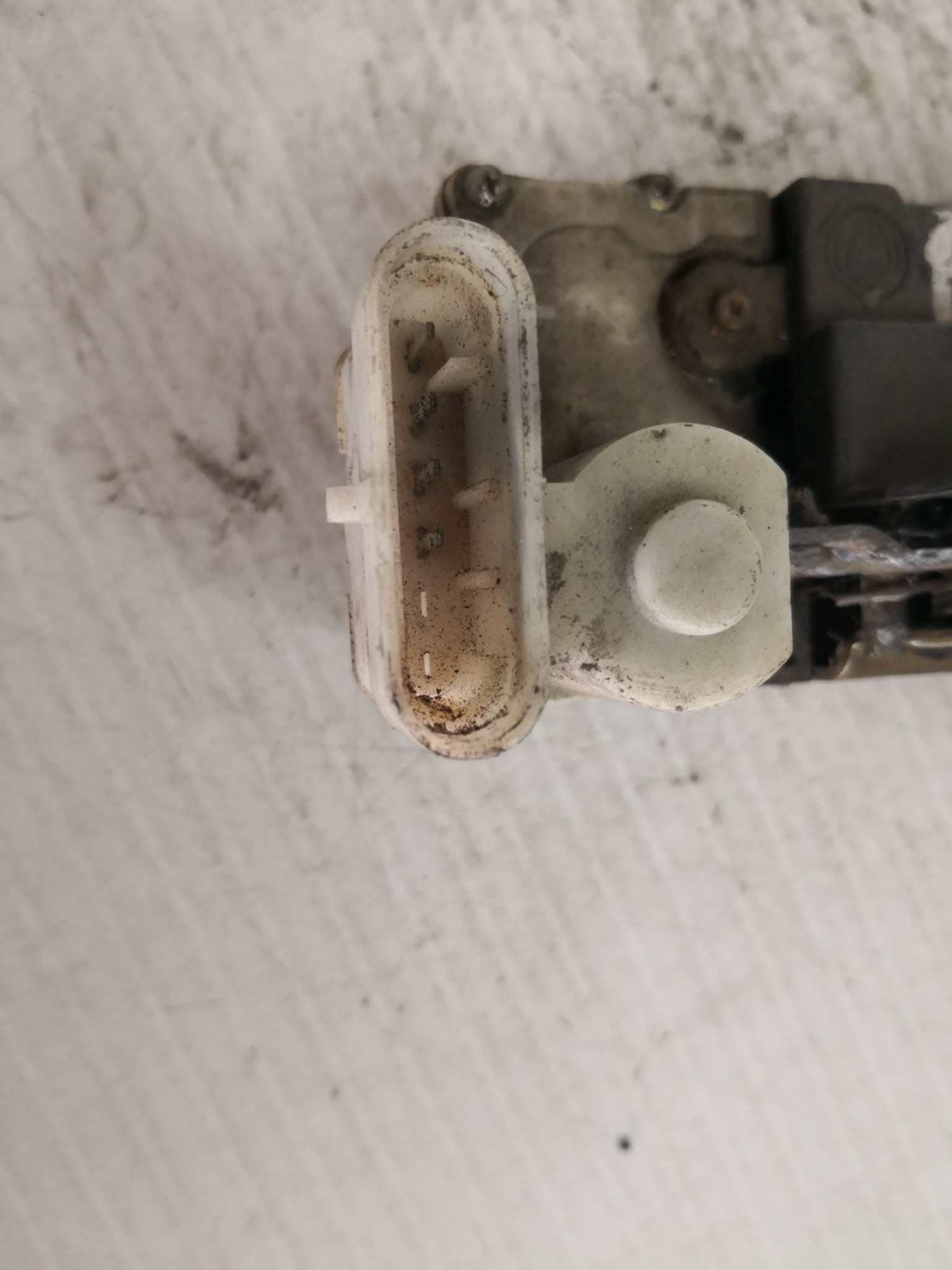 Fecho da Porta Trás Dto FIAT PUNTO (176_) | 93 - 99 Imagem-1