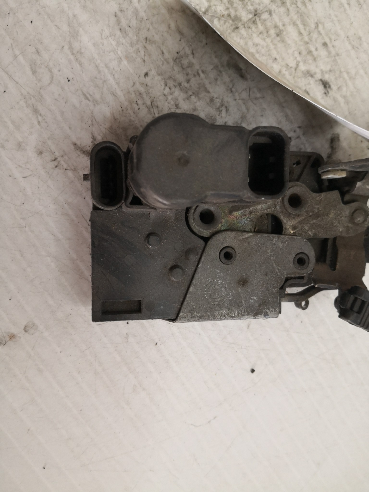 Fecho da Porta Trás Dto FIAT MAREA (185_) | 96 - 07 Imagem-1