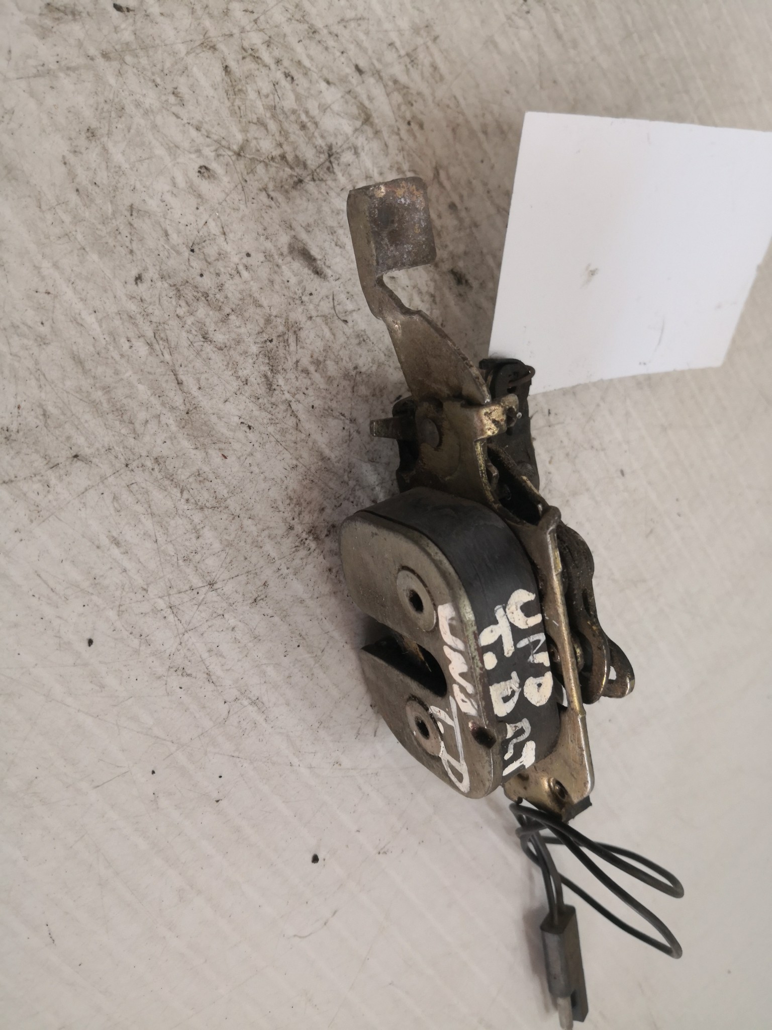 Fecho da Porta Trás Dto FIAT UNO (146_) | 83 - 06 Imagem-3