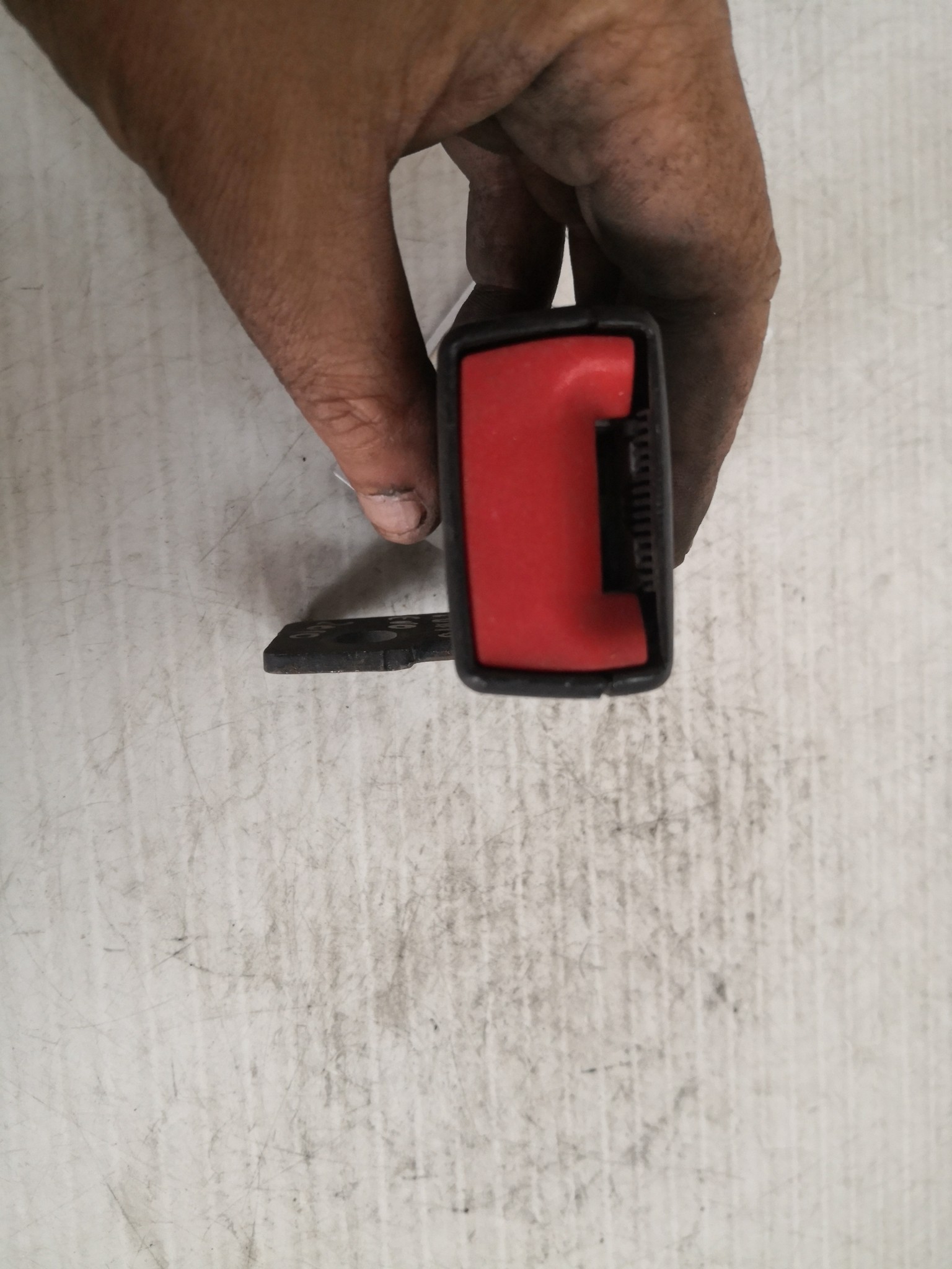 Engate Cinto Trás Esq FIAT PUNTO EVO (199_) | 08 -  Imagem-1