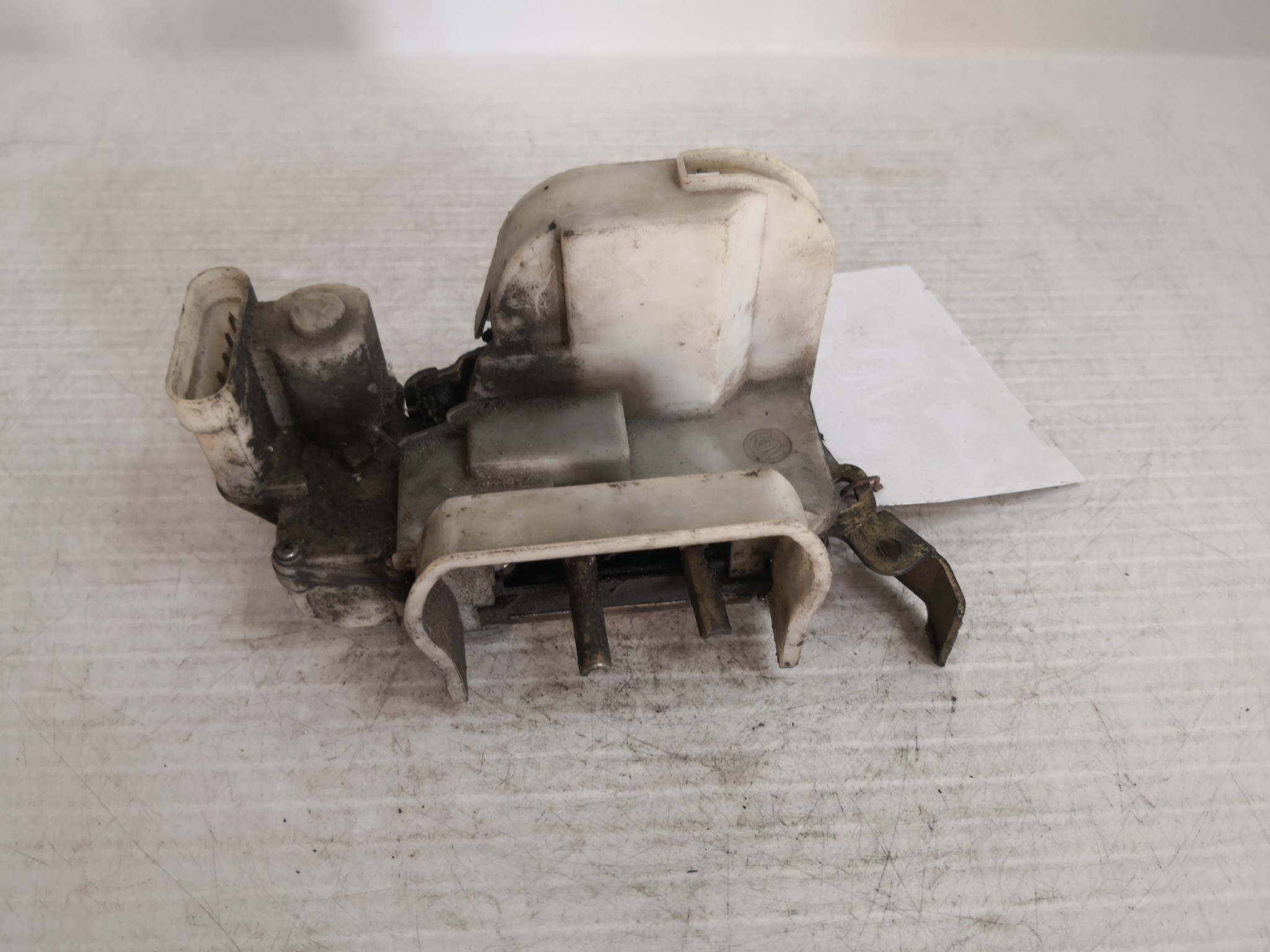 Fecho da Porta Frente Esq FIAT - ID S_34557