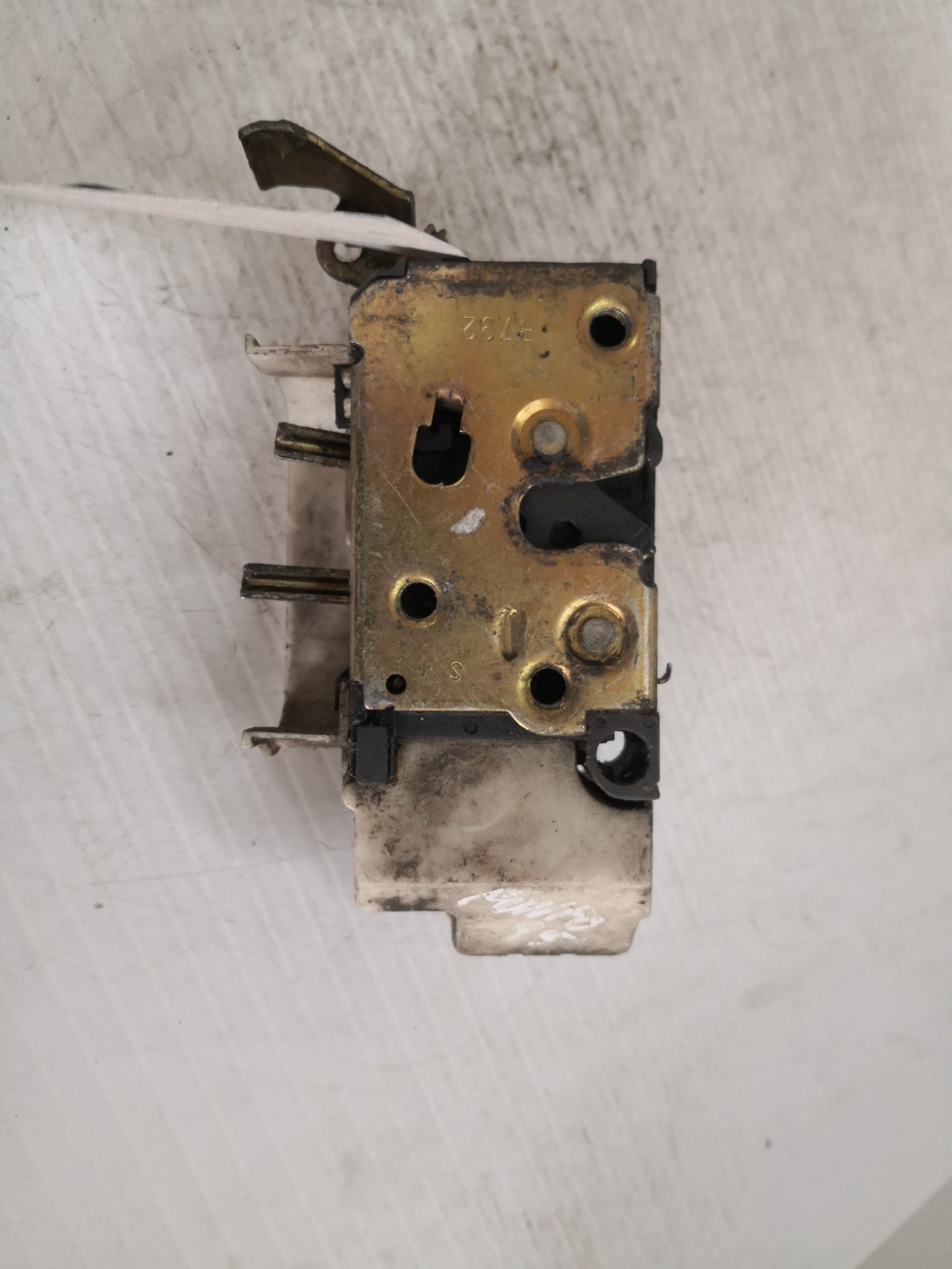 Fecho da Porta Frente Esq FIAT PUNTO (176_) | 93 - 99 Imagem-3