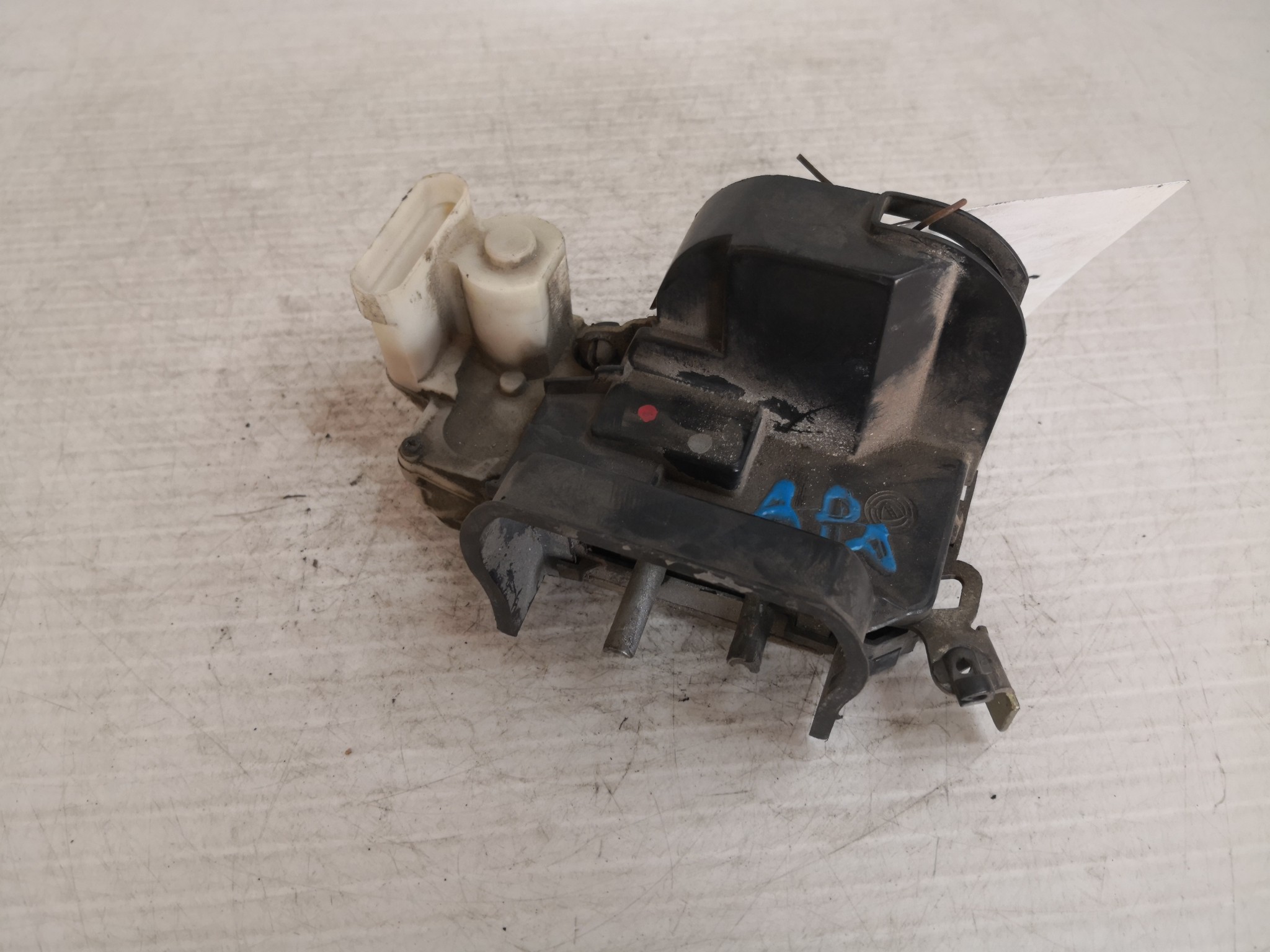 Fecho da Porta Frente Esq FIAT - ID S_31993