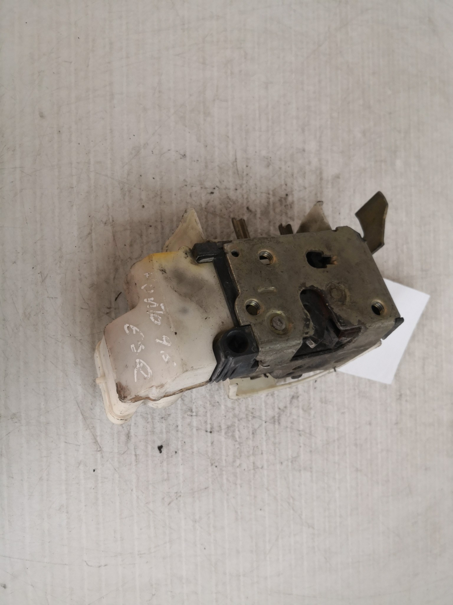 Fecho da Porta Frente Esq FIAT PUNTO (176_) | 93 - 99 Imagem-3