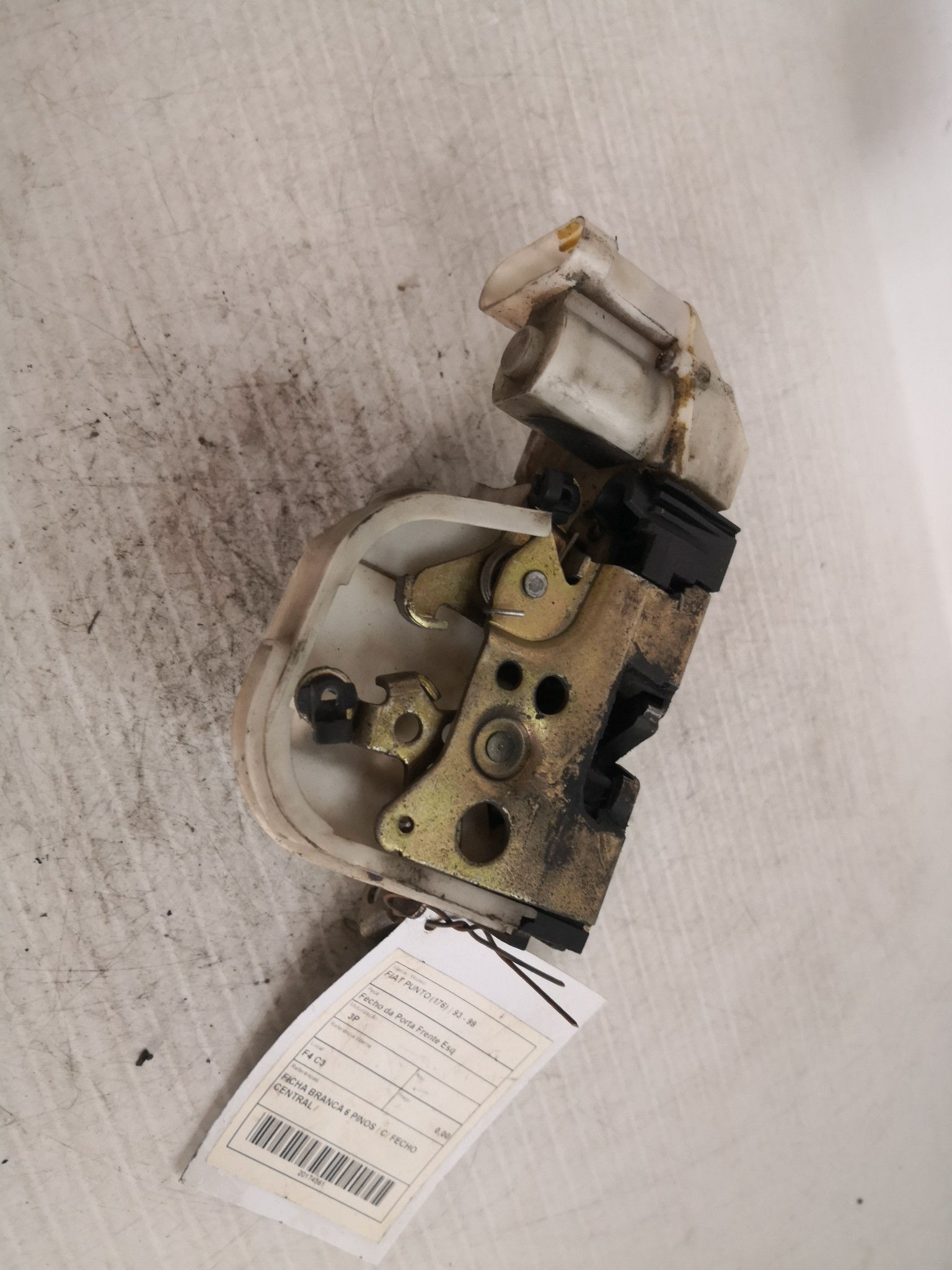 Fecho da Porta Frente Esq FIAT PUNTO (176_) | 93 - 99 Imagem-2