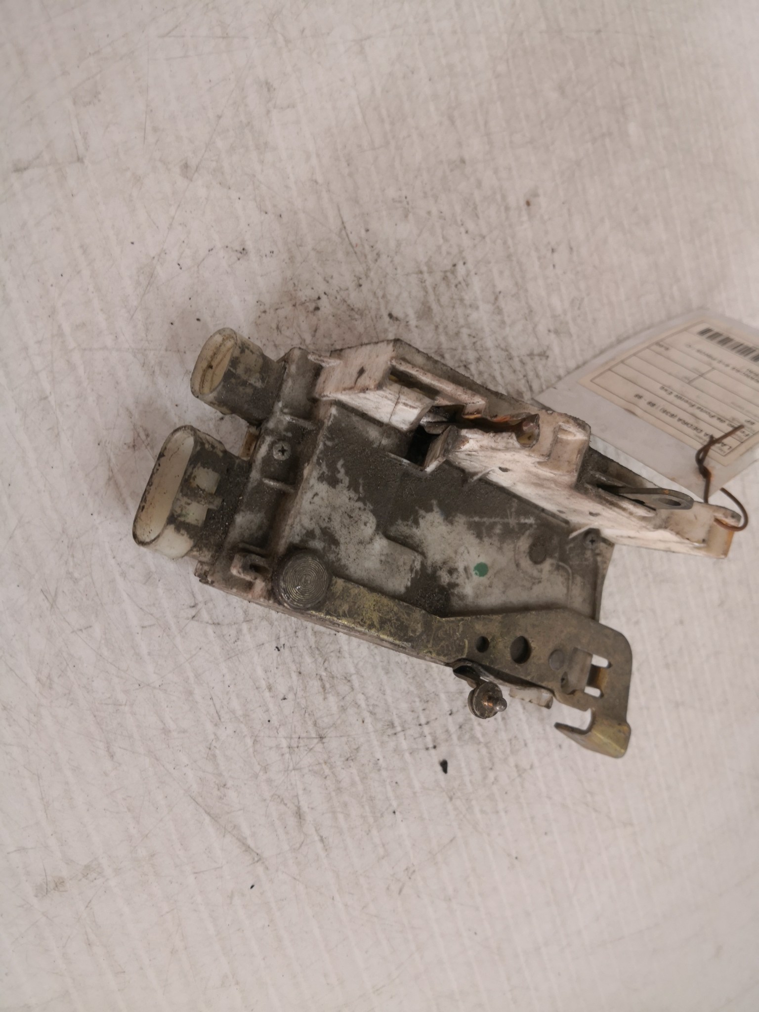 Fecho da Porta Frente Esq LANCIA DEDRA (835_) | 89 - 99 Imagem-1