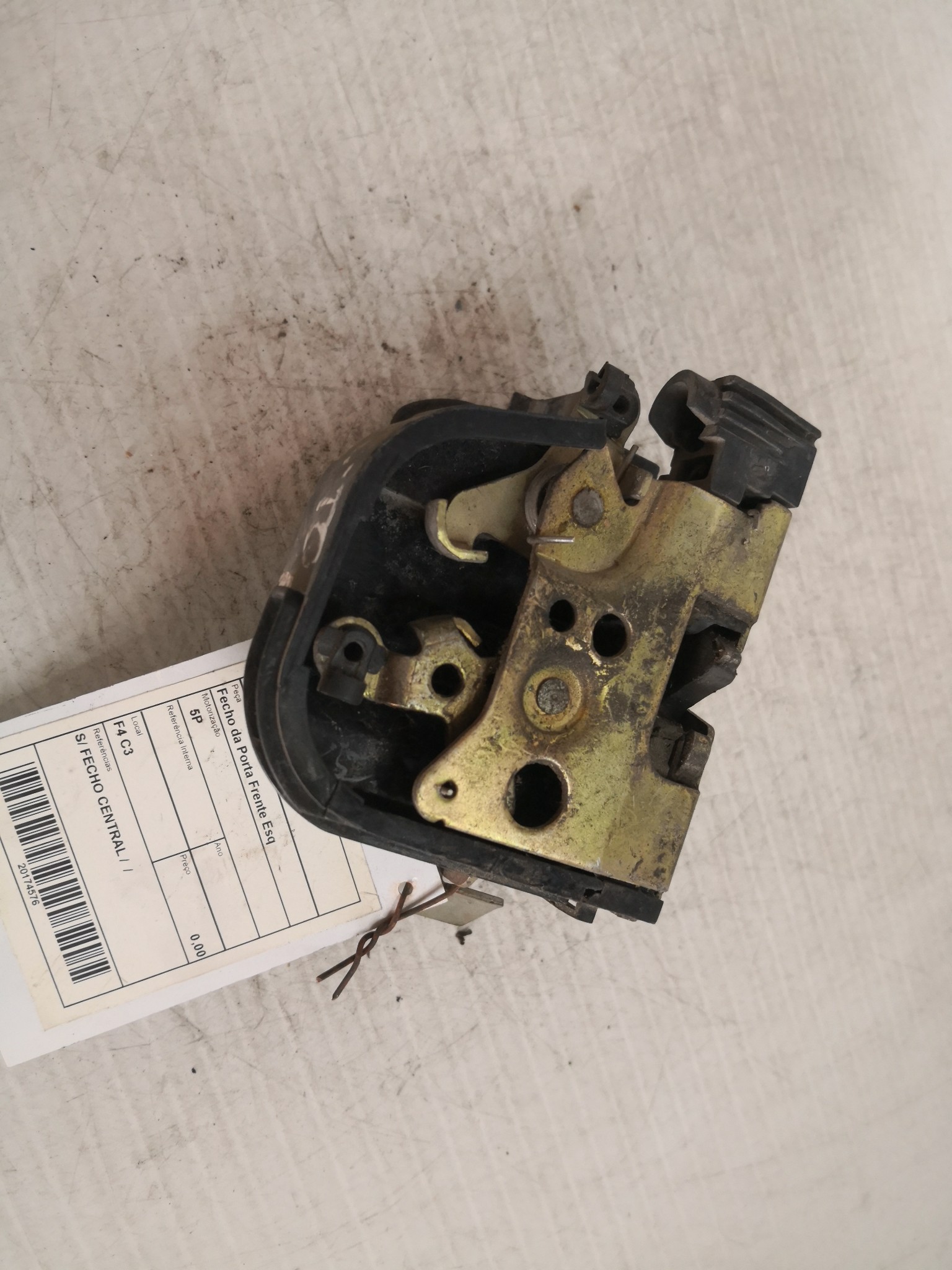 Fecho da Porta Frente Esq FIAT PUNTO (176_) | 93 - 99 Imagem-1